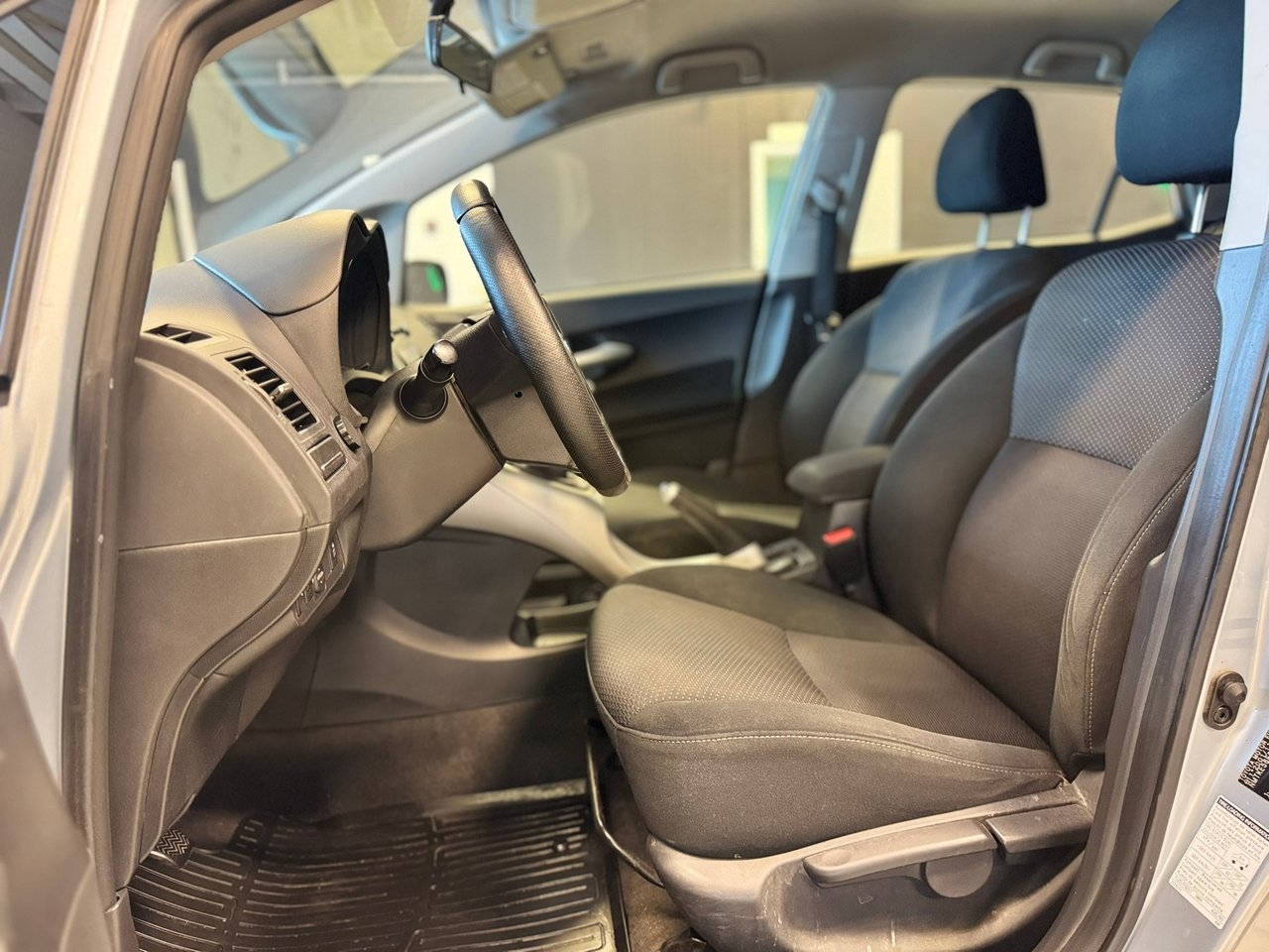 Toyota Auris 2012, bild 4/10