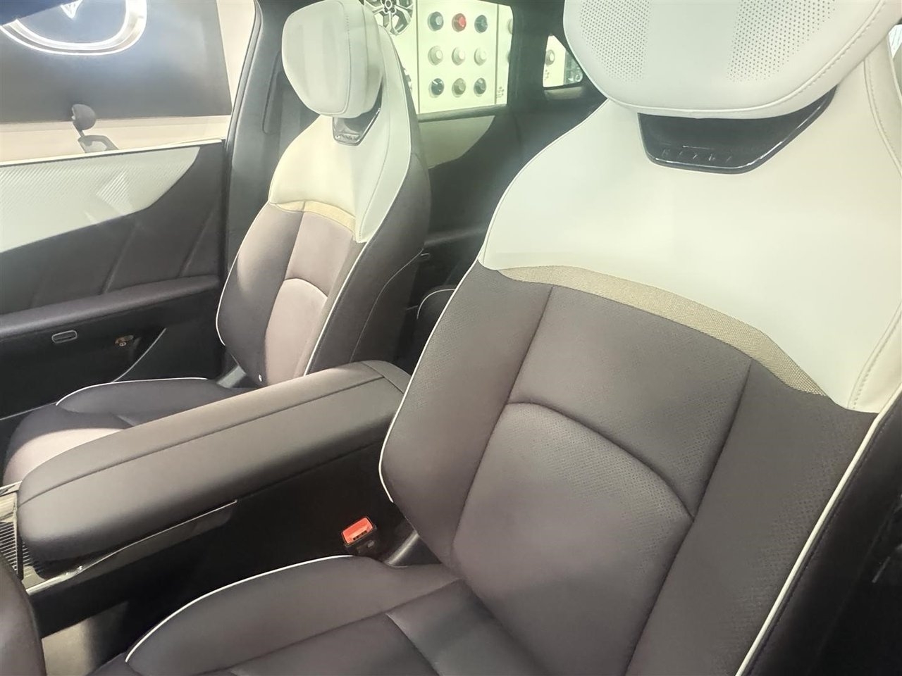 Mazda CX-6e 258 hk, 78 kWh, Takumi Plus 2026, kuva 5/9