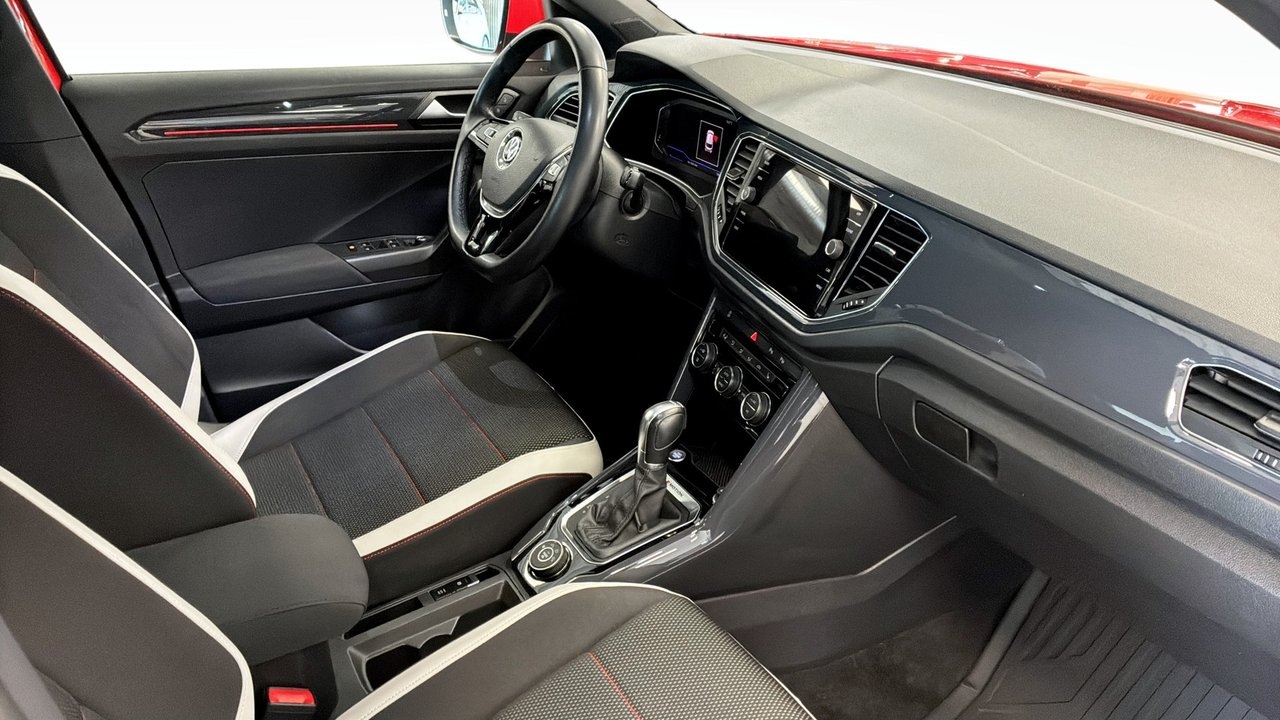 Volkswagen T-Roc 2018, bild 3/9