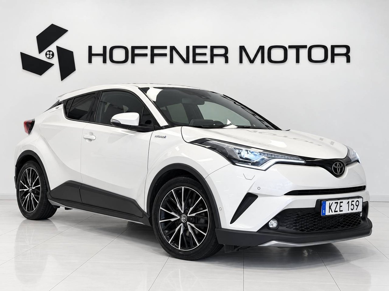 Toyota C-HR 2018, kuva 3/10