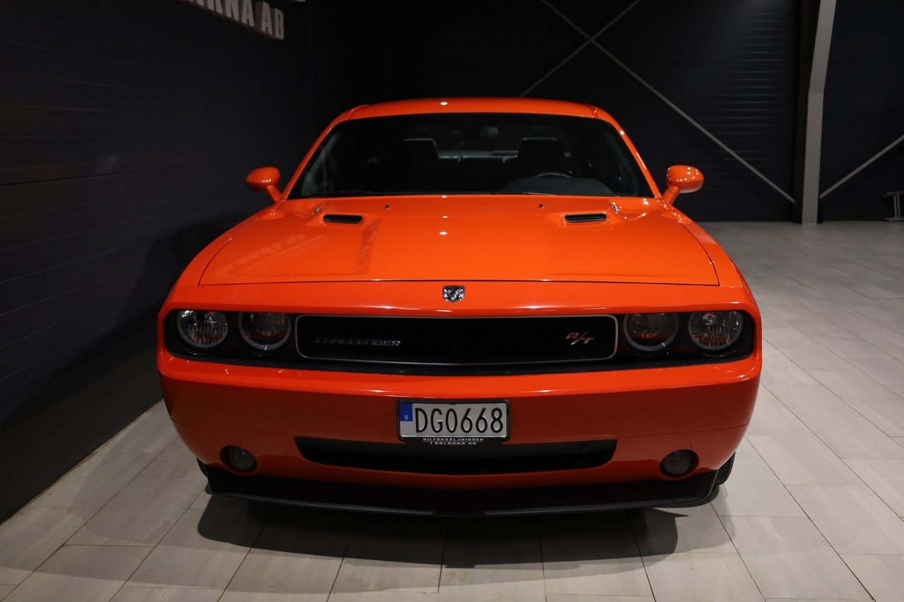 Dodge Challenger 2010, kuva 2/10