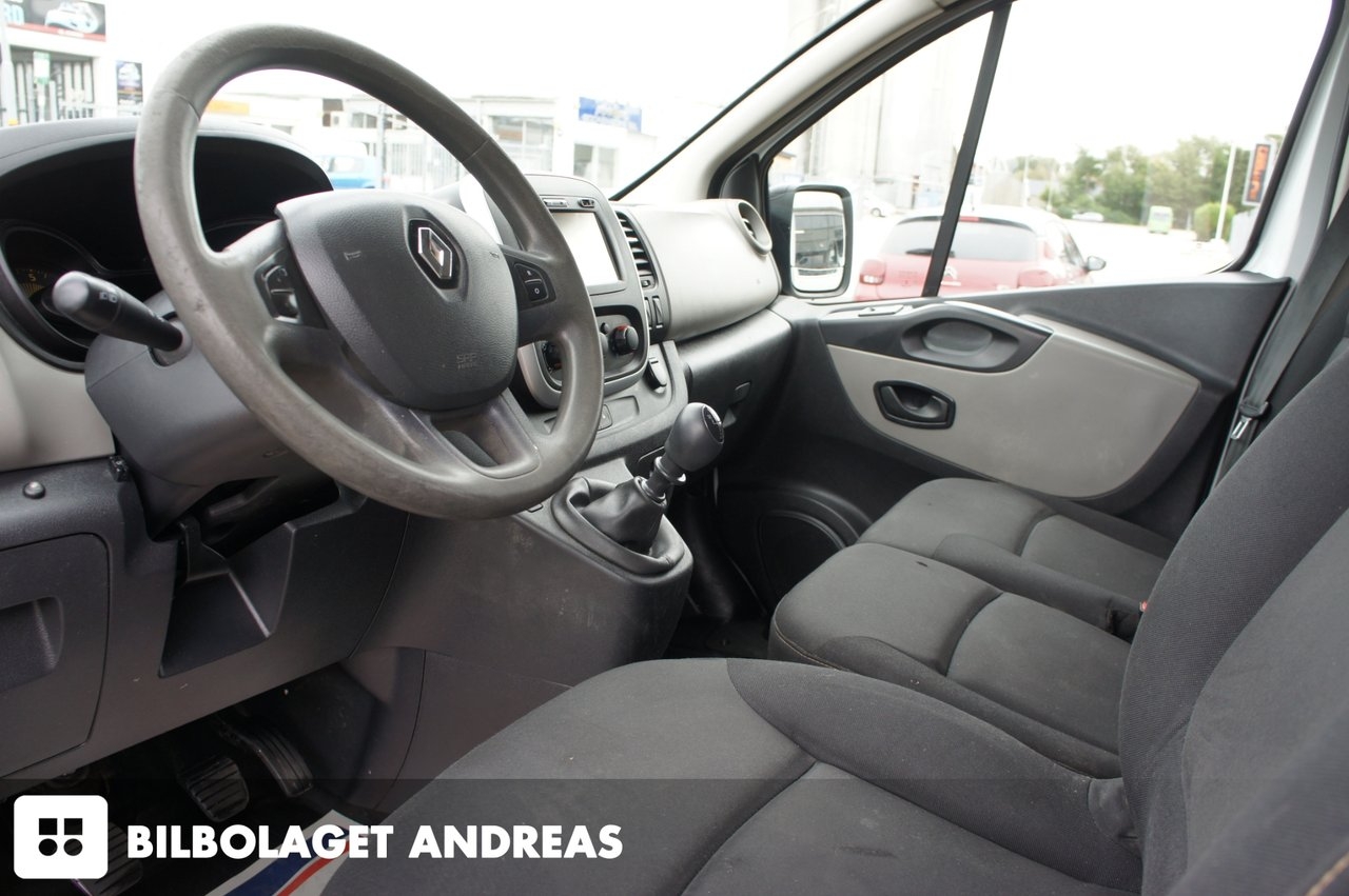 Renault Trafic 2015, bild 5/10