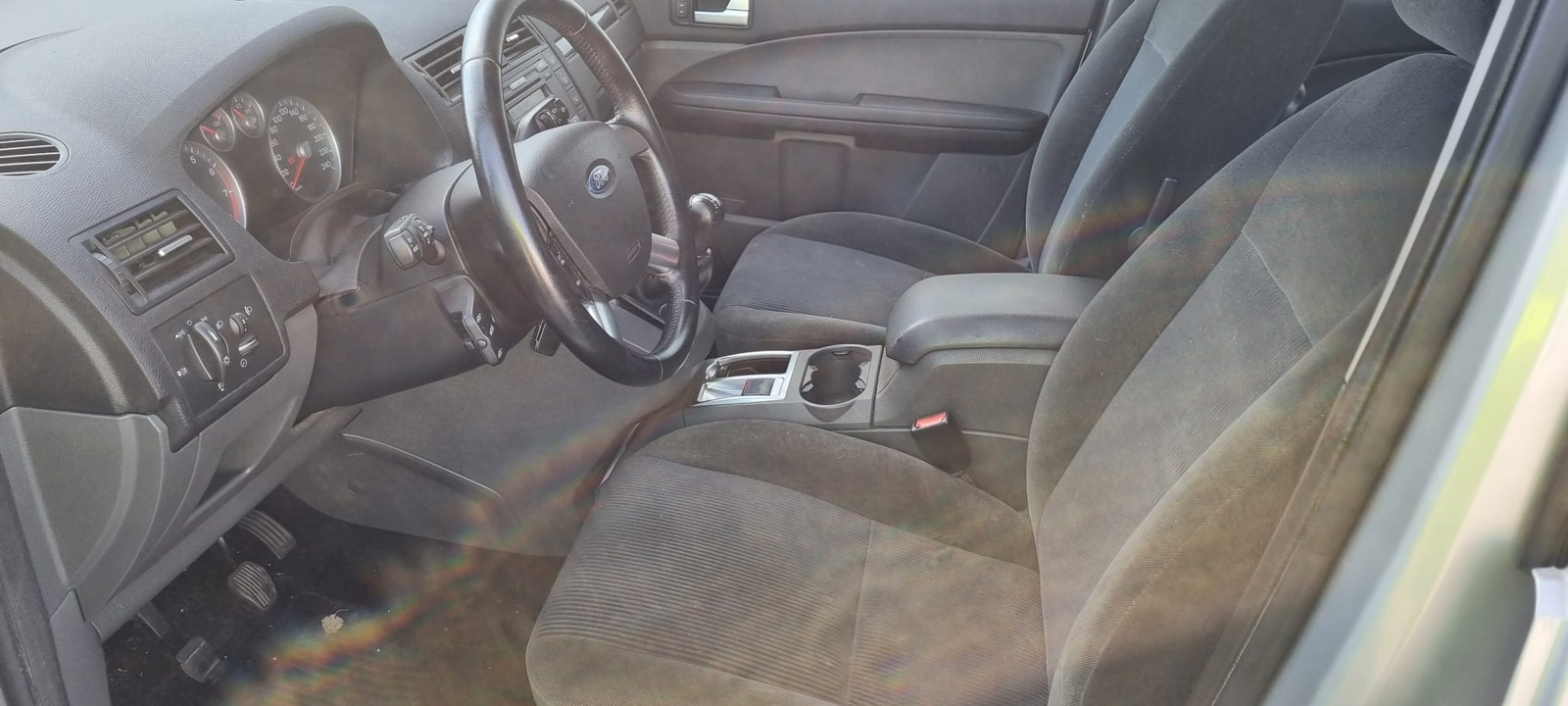 Ford Focus C-MAX 1.8 Flexifuel Manuell 2007, bild 7/8