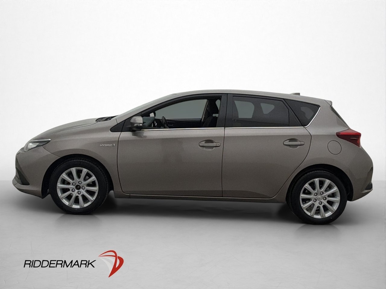 Toyota Auris 2015, kuva 4/24