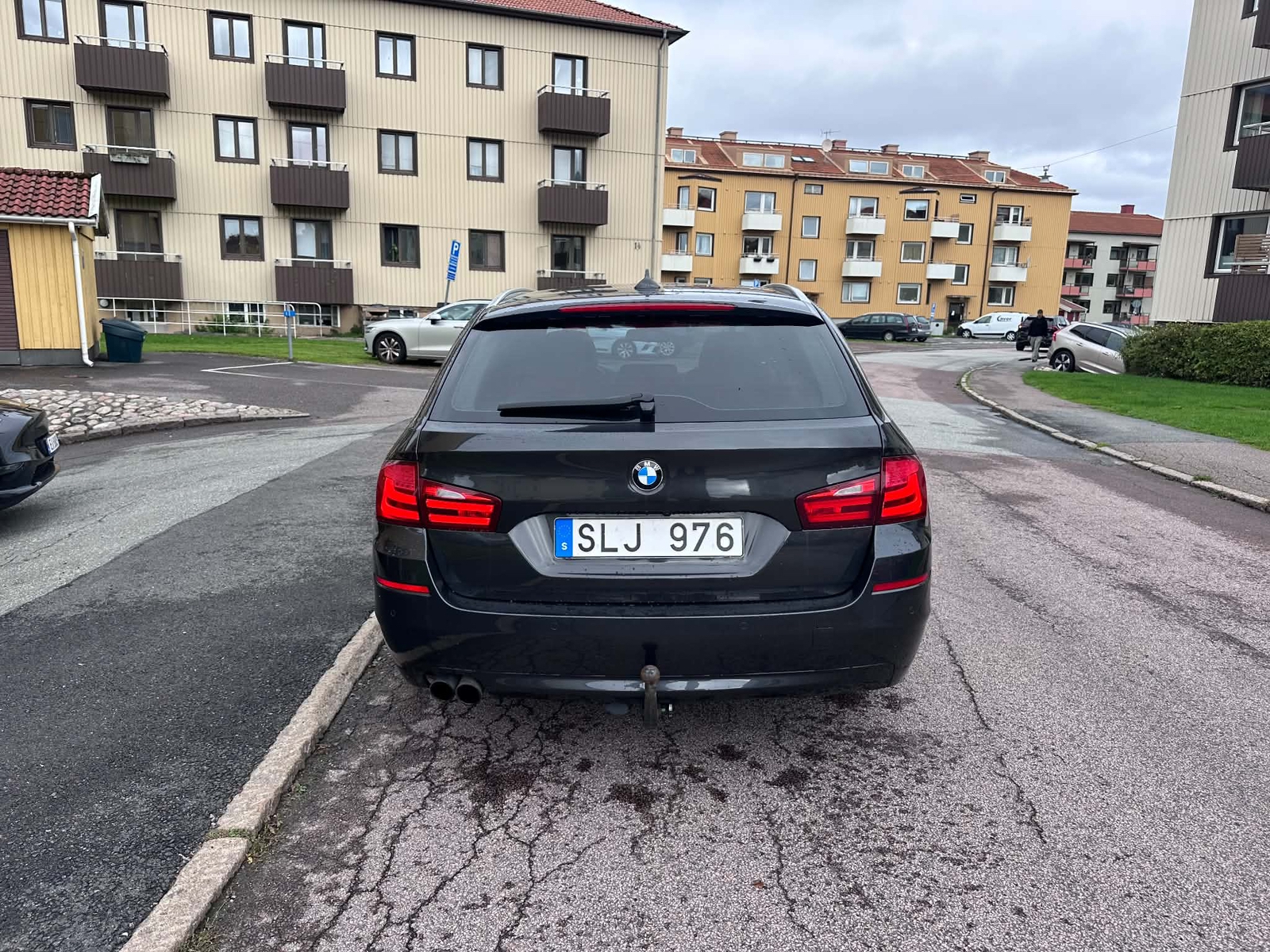 BMW 530 d Touring Steptronic 2011, photo 3/5