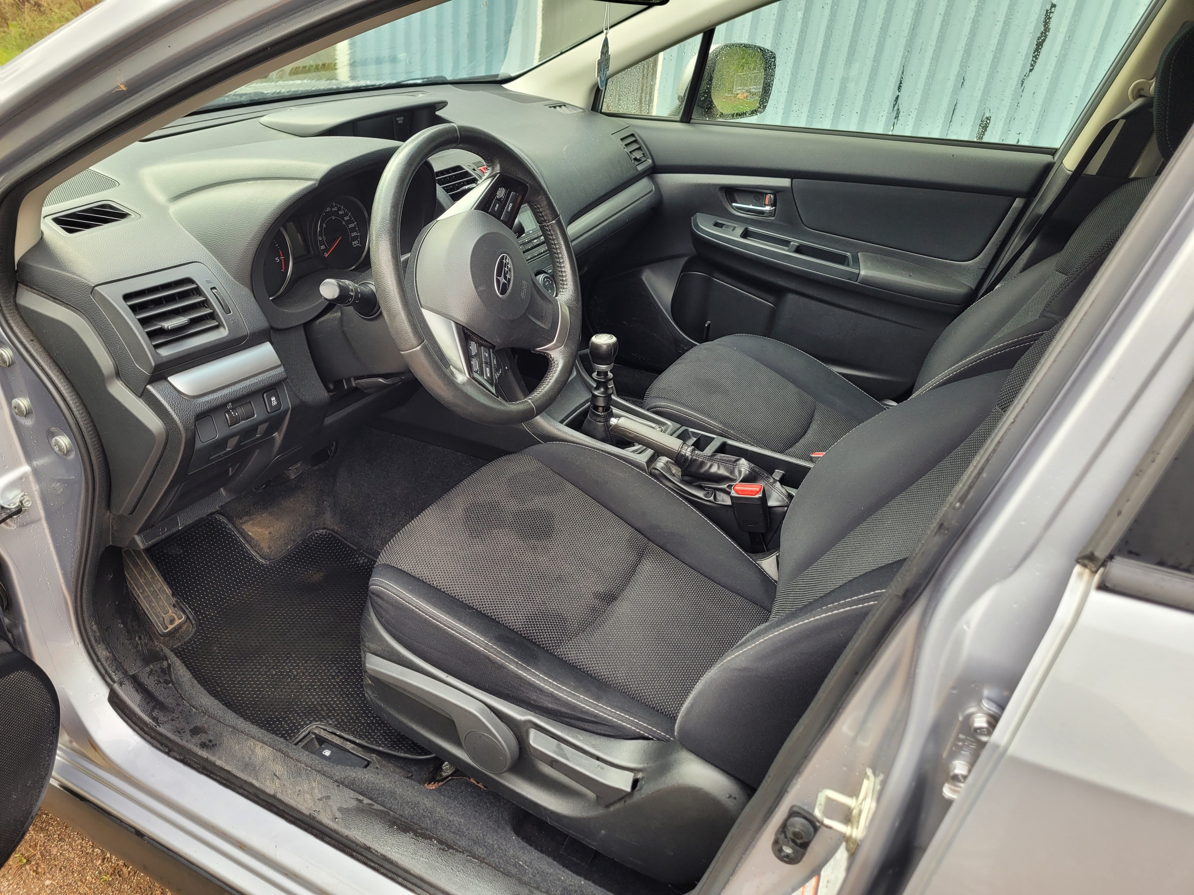 Subaru XV 2.0 4WD Manuell 2012, bild 4/5