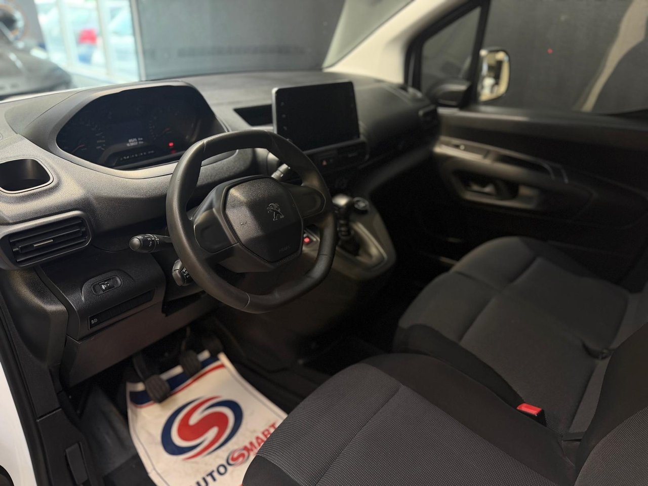 Peugeot Partner 2020, bild 7/10