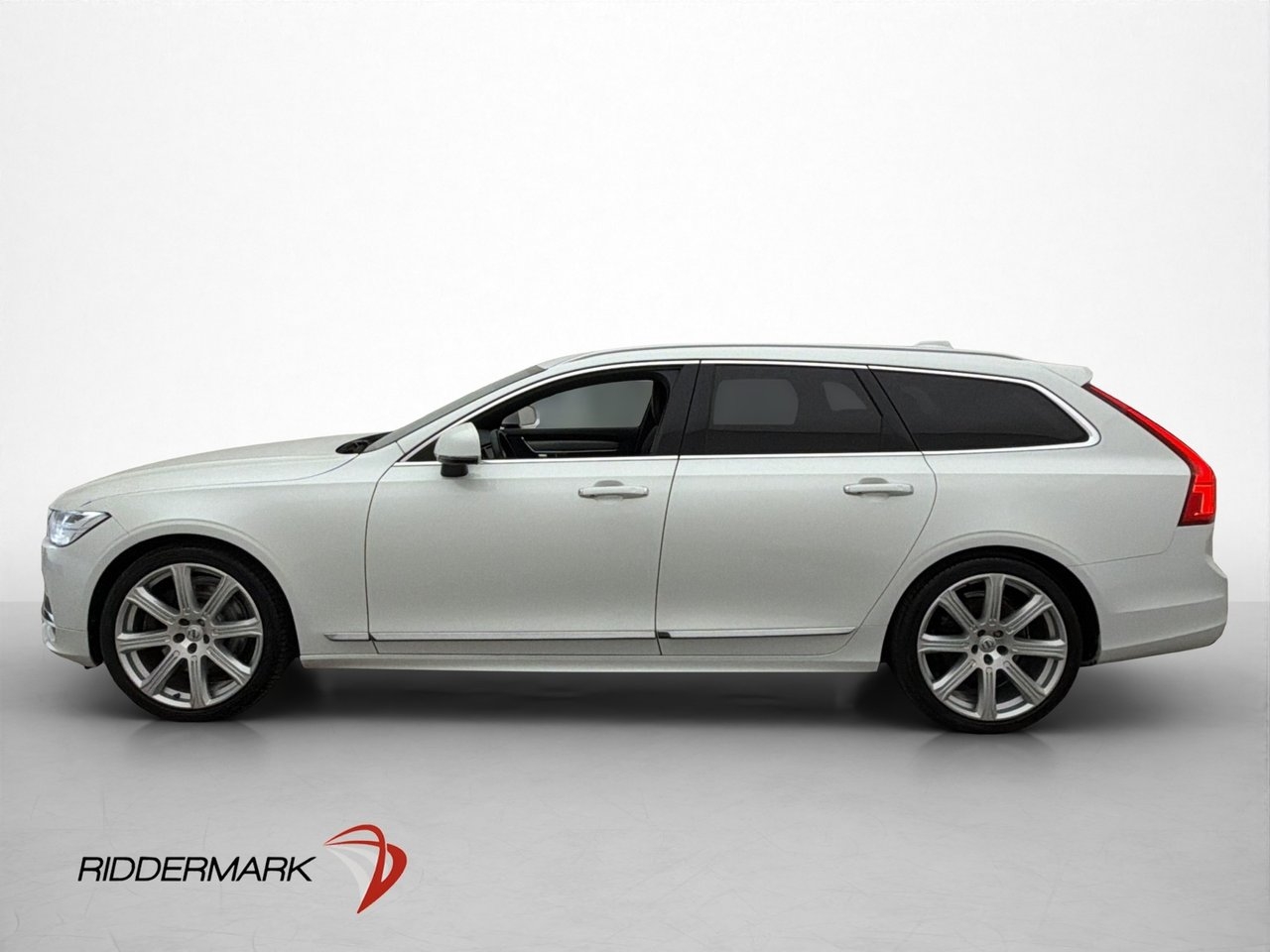 Volvo V90 T5 Inscription 2019, kuva 4/38