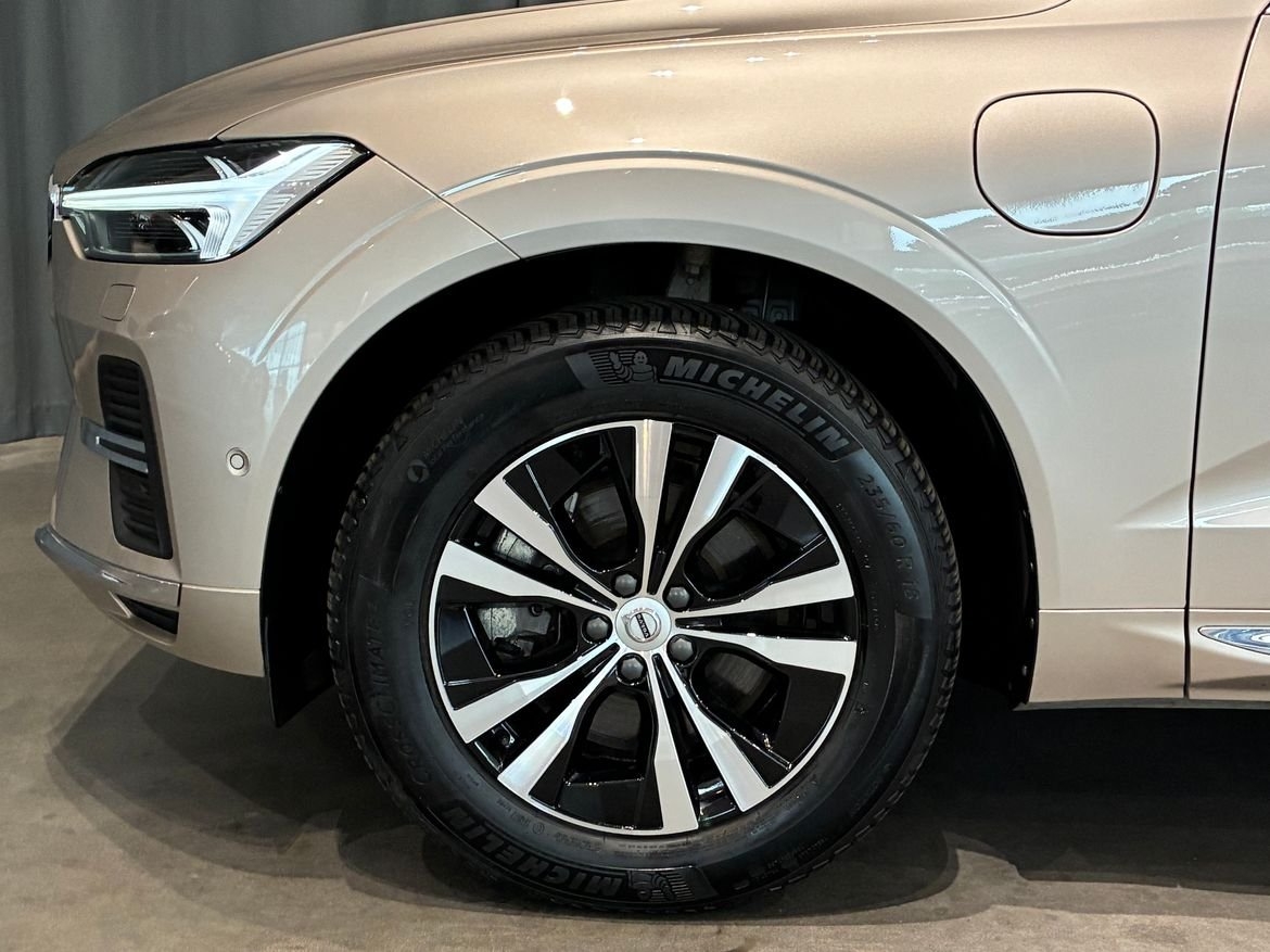 Volvo XC60 Recharge T6 Core Edition 2024, kuva 7/22