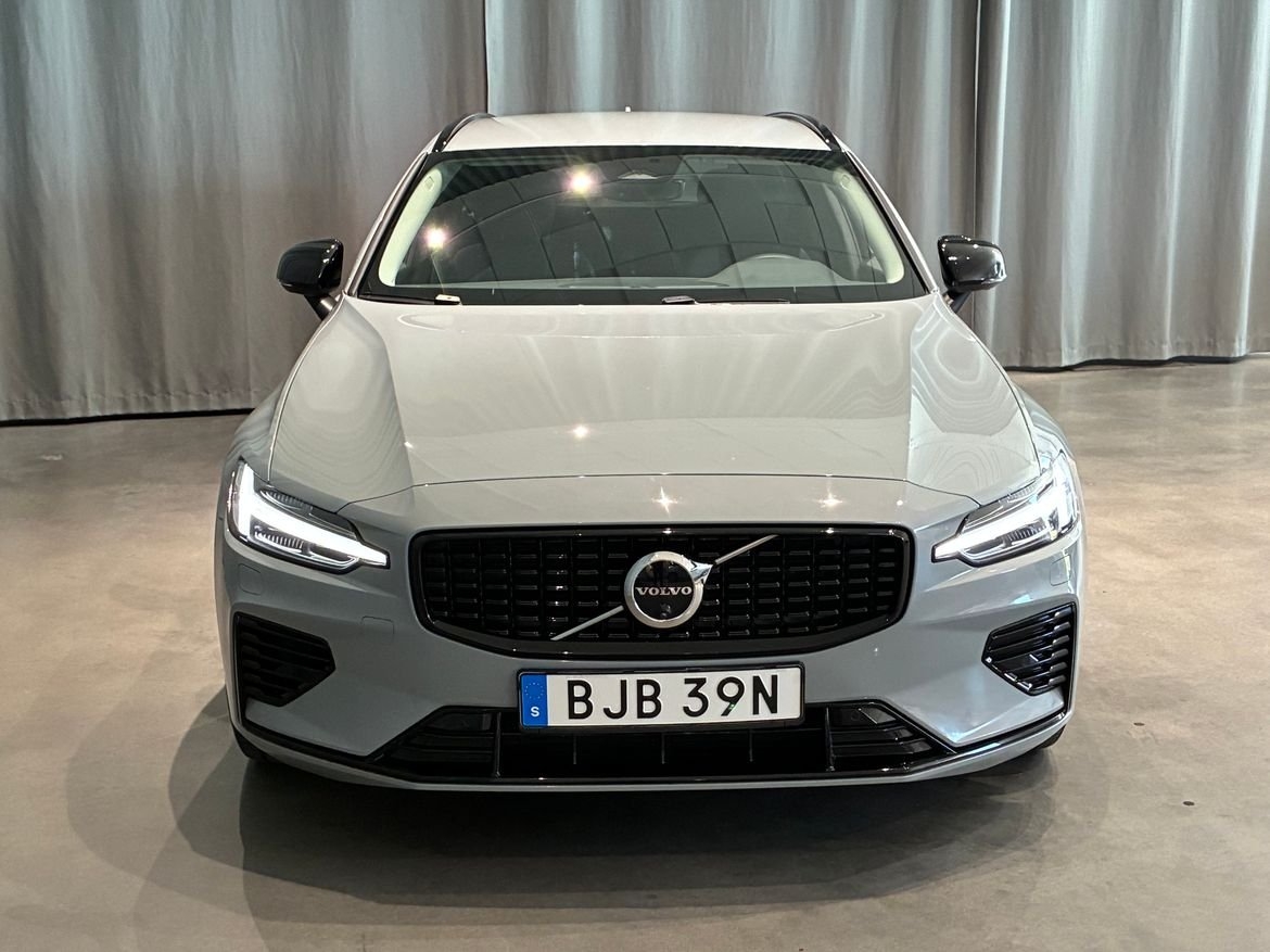 Volvo V60 T6 Plus Dark Nordic Edt 2025, kuva 3/19