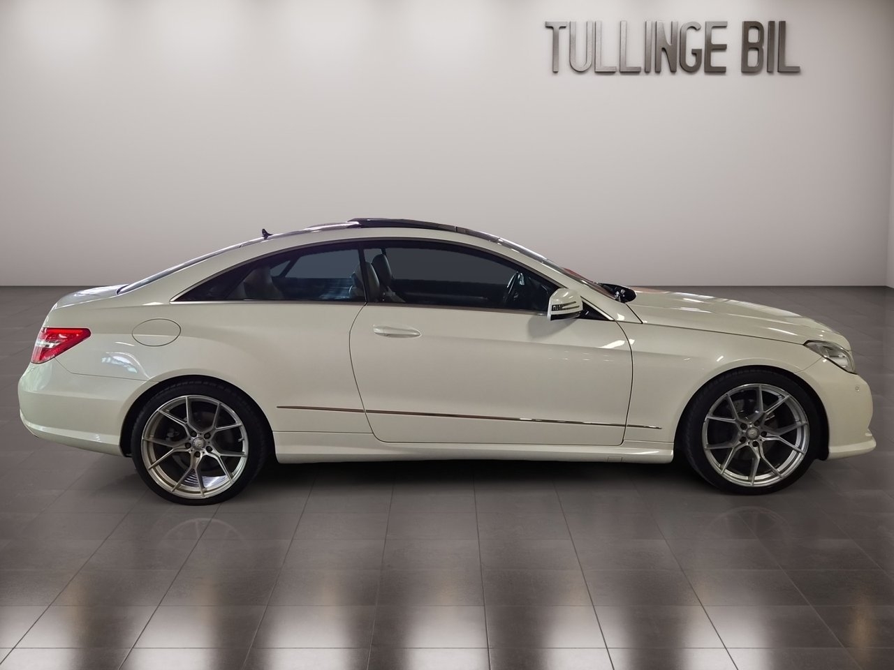 Mercedes-Benz E 2010, bild 6/10