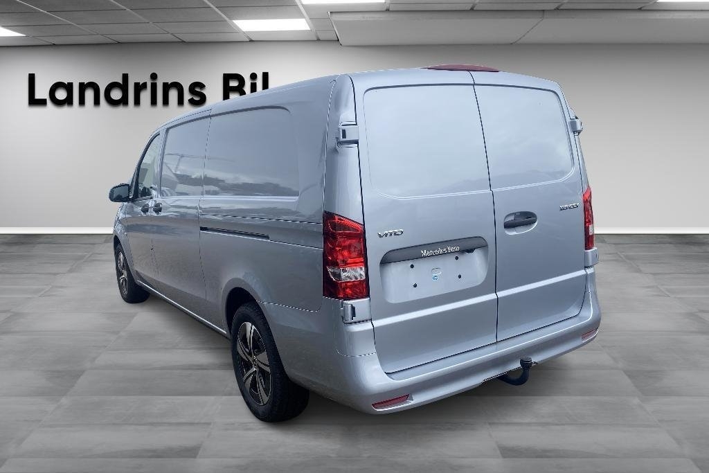 Mercedes-Benz Vito 2027, photo 6/16