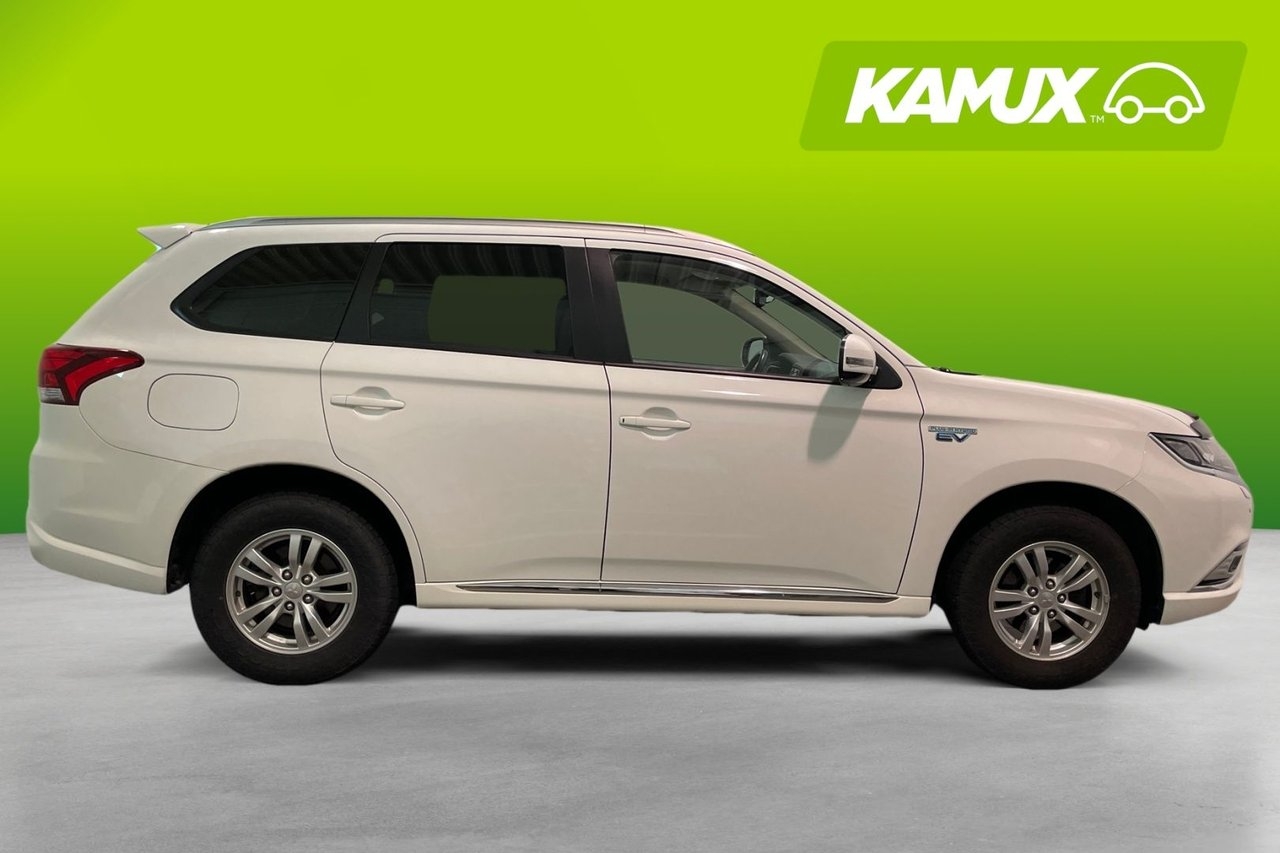 Mitsubishi Outlander 2020, bild 2/9