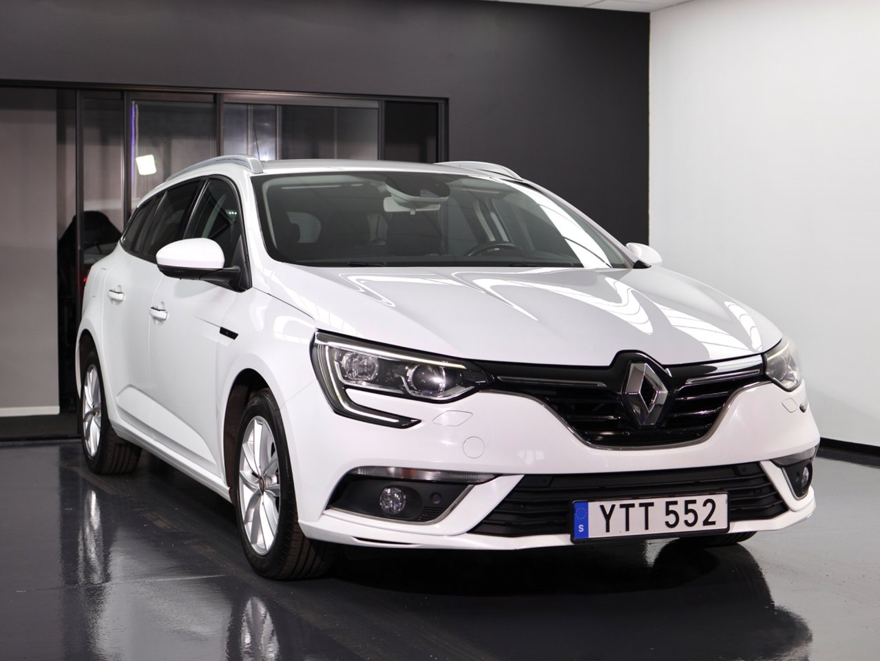 Renault Megane 2018, bild 5/10