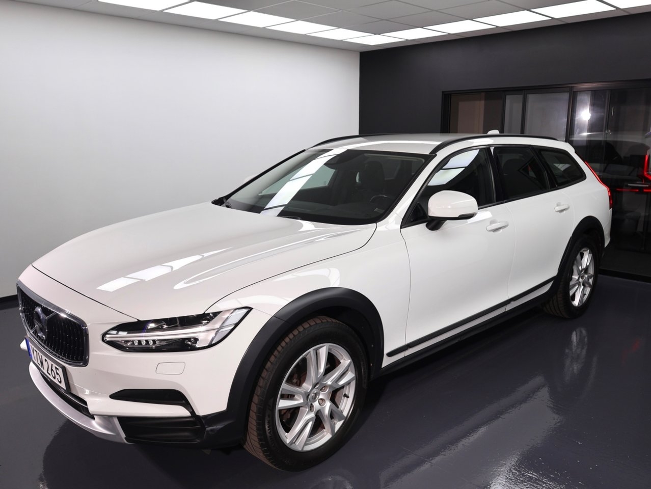 Volvo V90 Cross Country 2018, bild 6/10