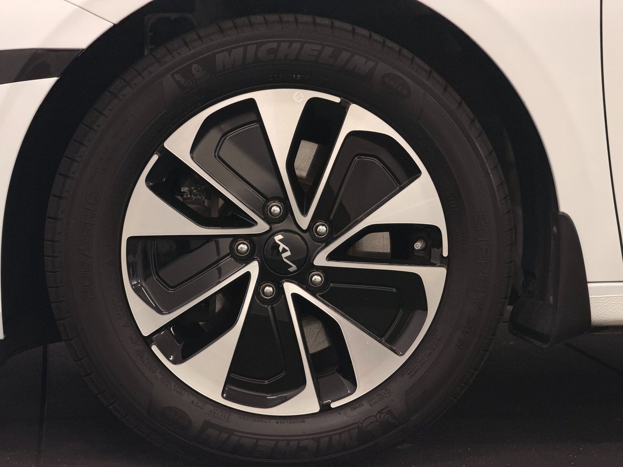 Kia Ceed 2023, photo 7/15
