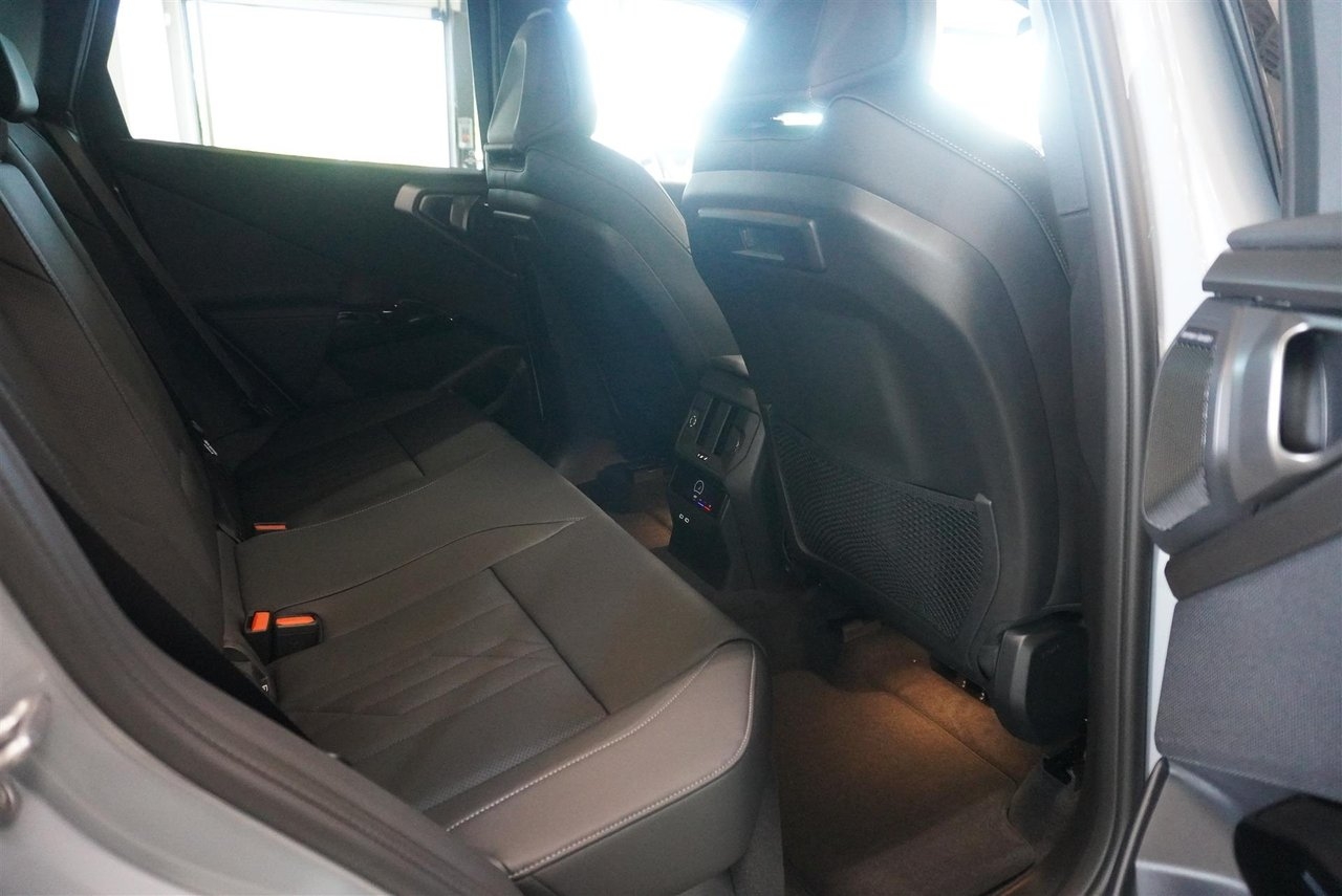 BMW X3 30e xDrive M Sport Innovation H K 2026, kuva 7/10
