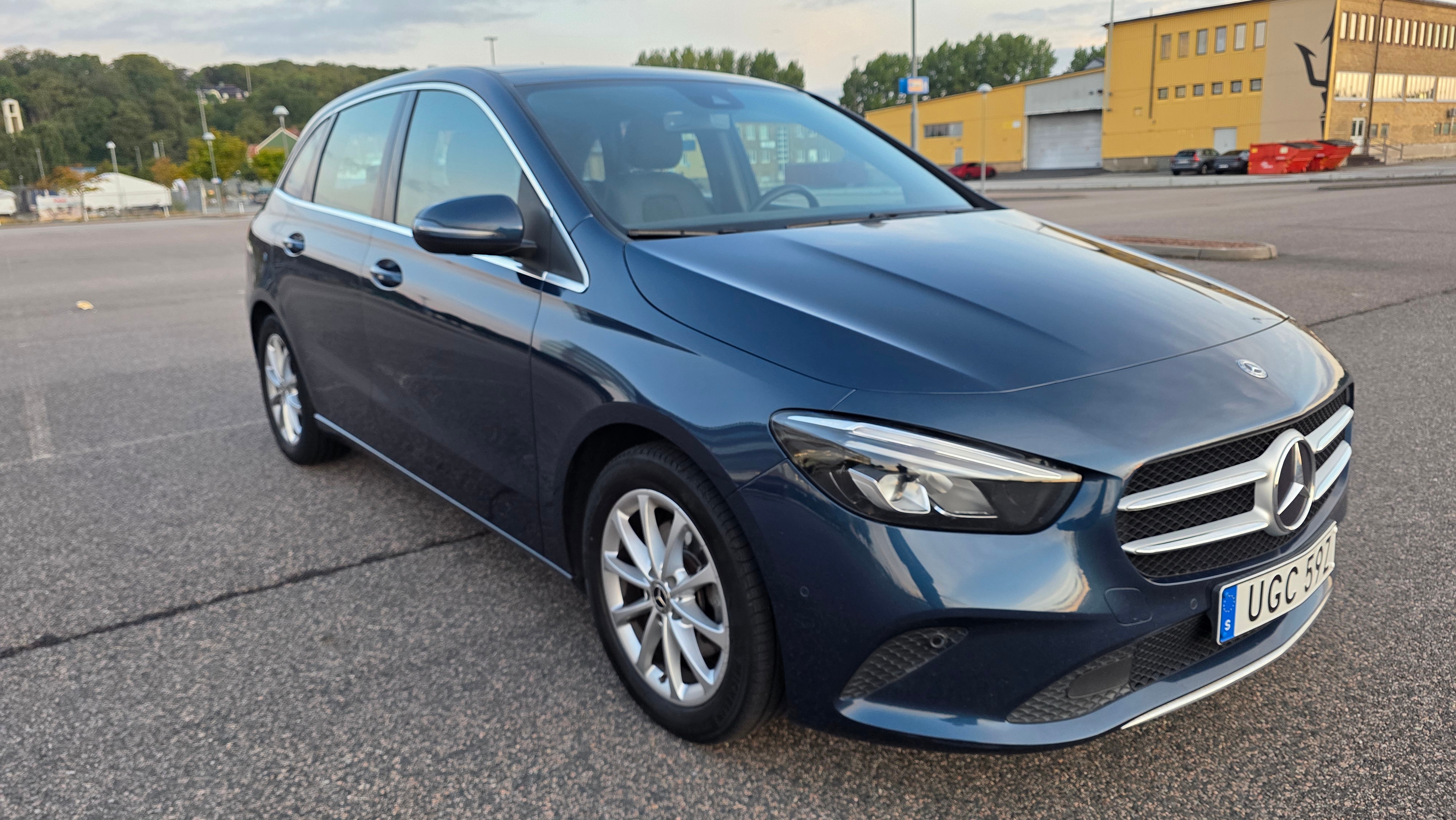 Mercedes-Benz B