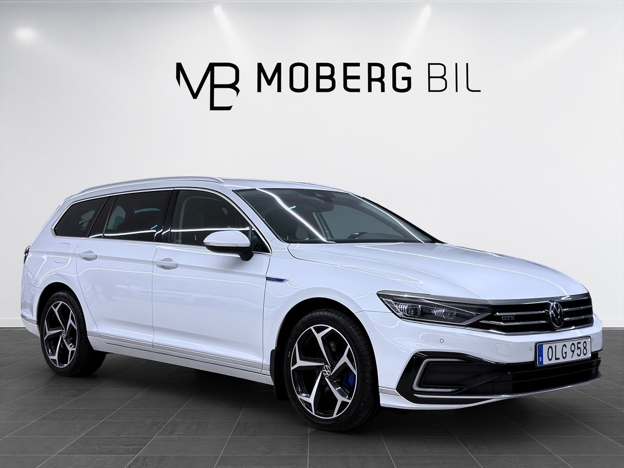 Volkswagen Passat 2023, bild 7/10