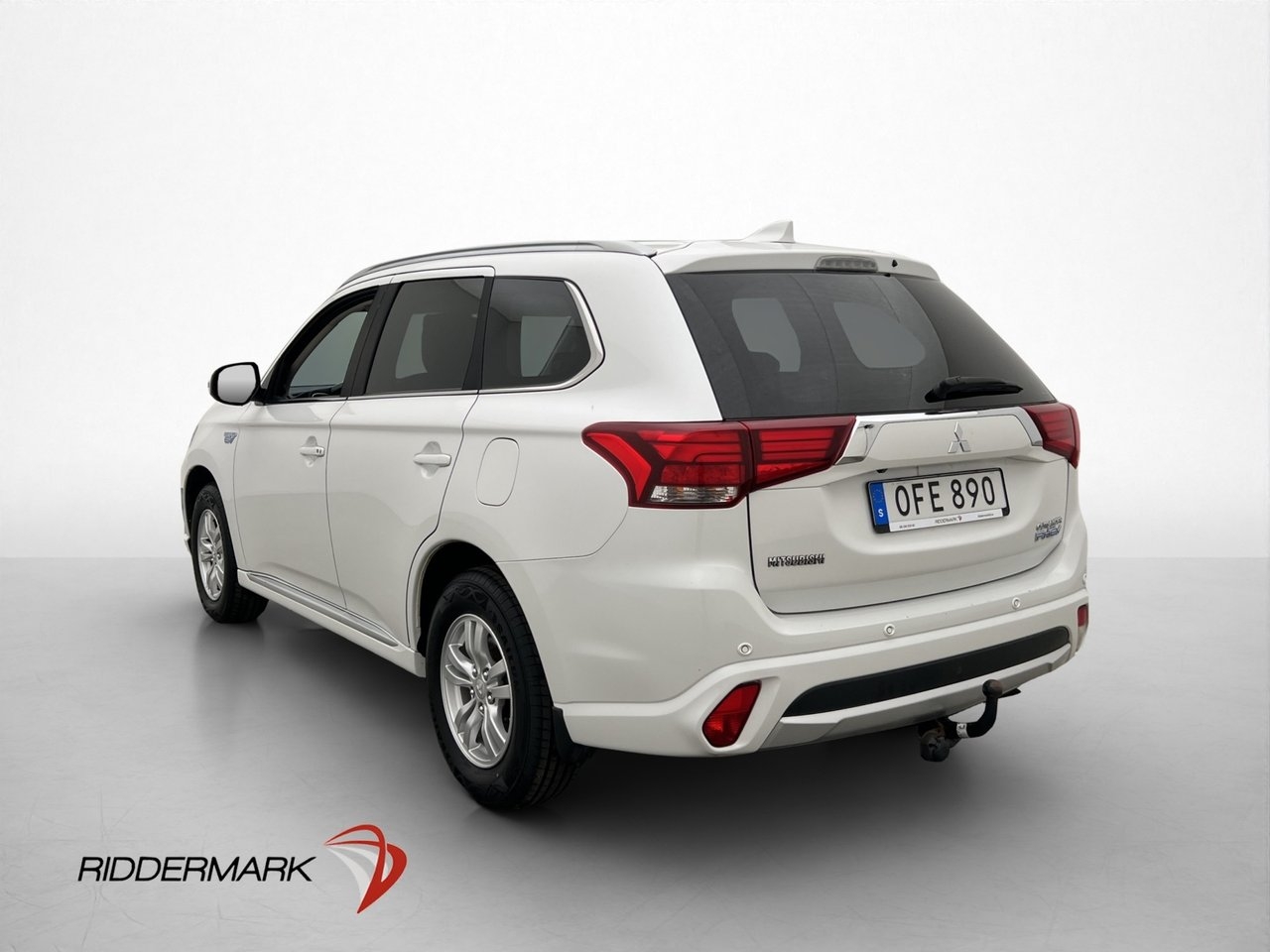 Mitsubishi Outlander PHEV 203hk 4WD City 2016, bild 5/31