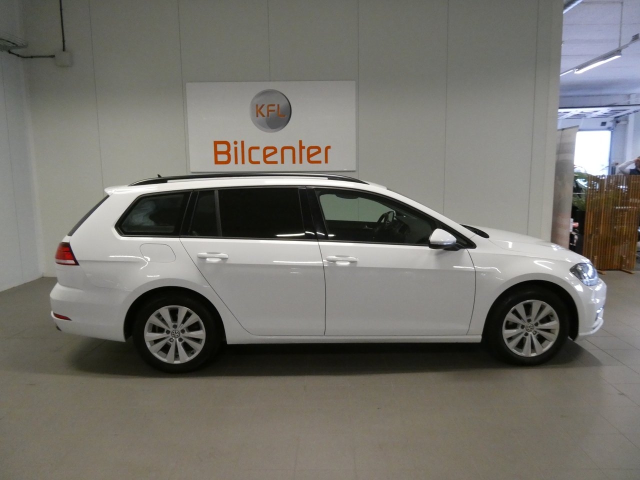 Volkswagen Golf 2.0 TDI DPF SCR 4Motion 2019, bild 3/10
