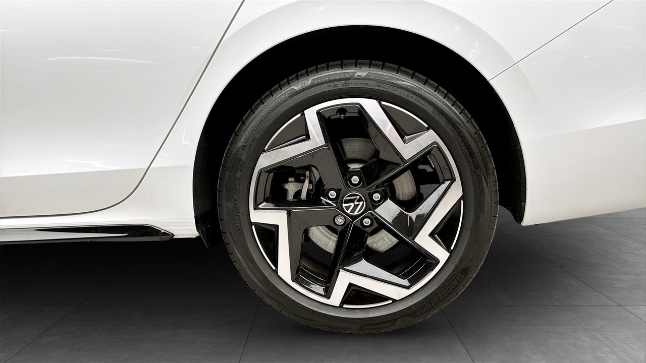 Volkswagen Passat 2024, kuva 6/12