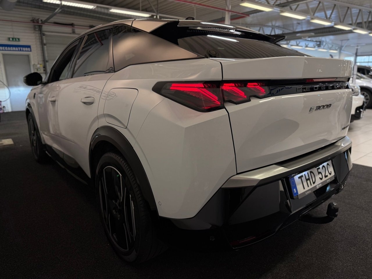 Peugeot e-3008 GT Ultimate Long Range 2025, bild 5/10