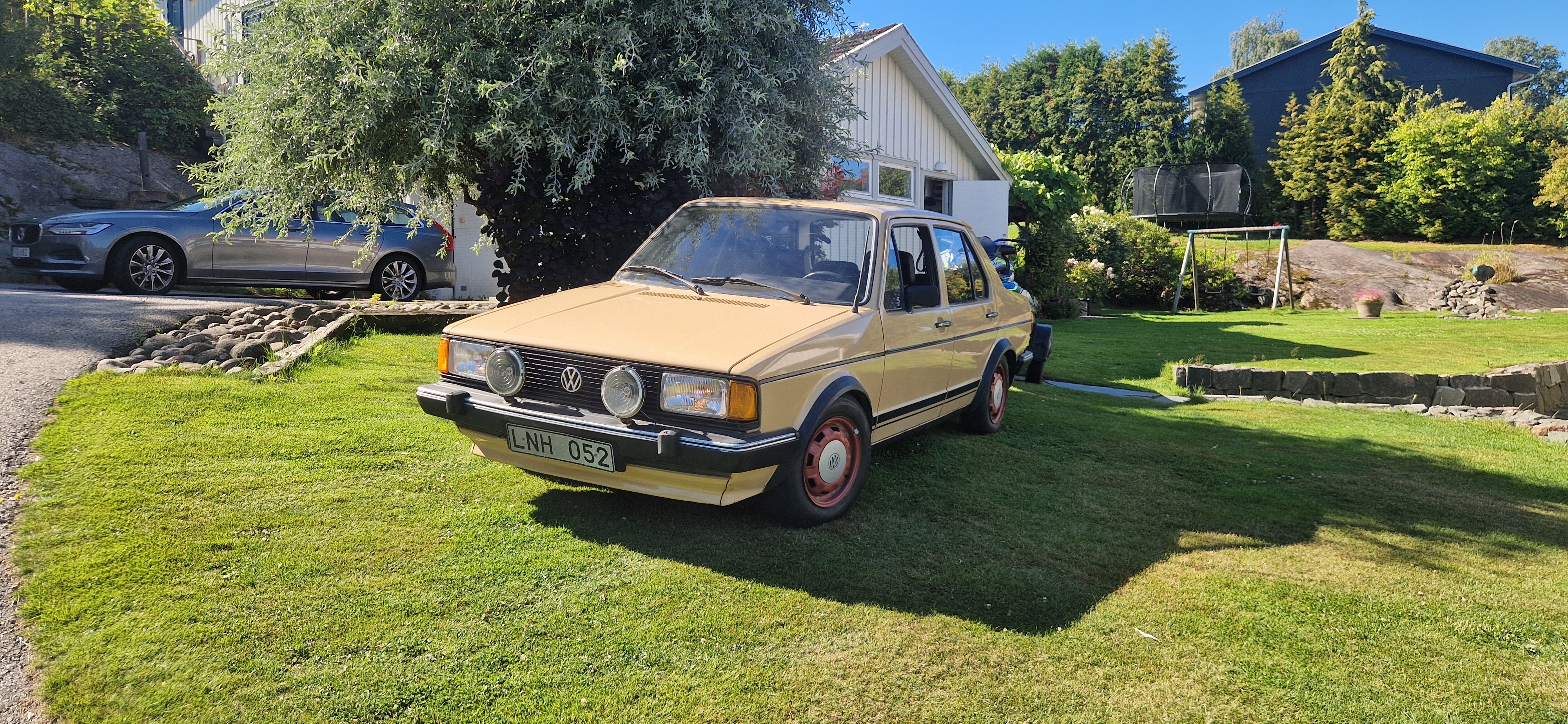 Volkswagen Jetta 4-dörrar 1.6 Manuell 1983, bild 4/7
