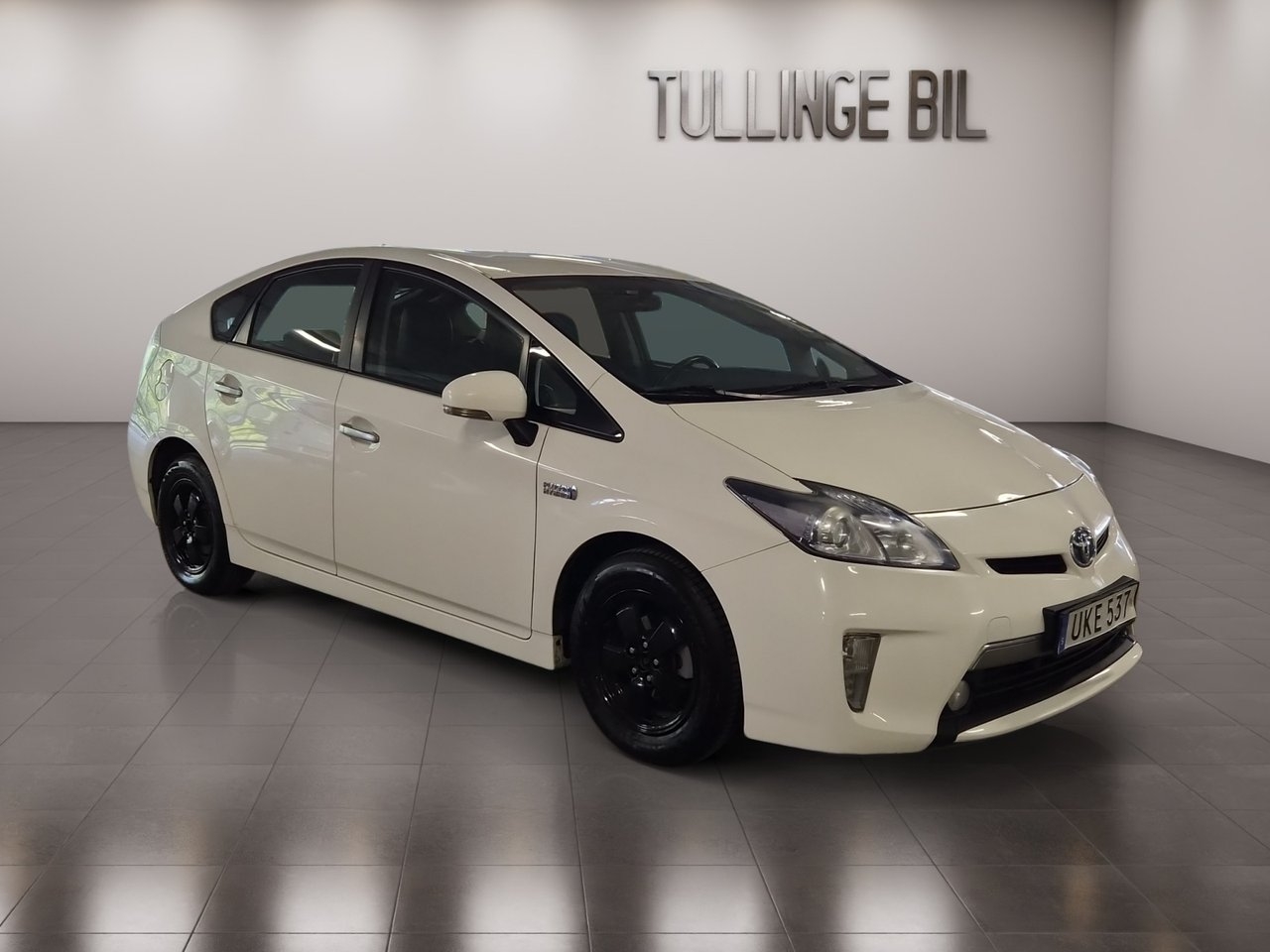 Toyota Prius Plug-in Hybrid 2013, photo 7/10