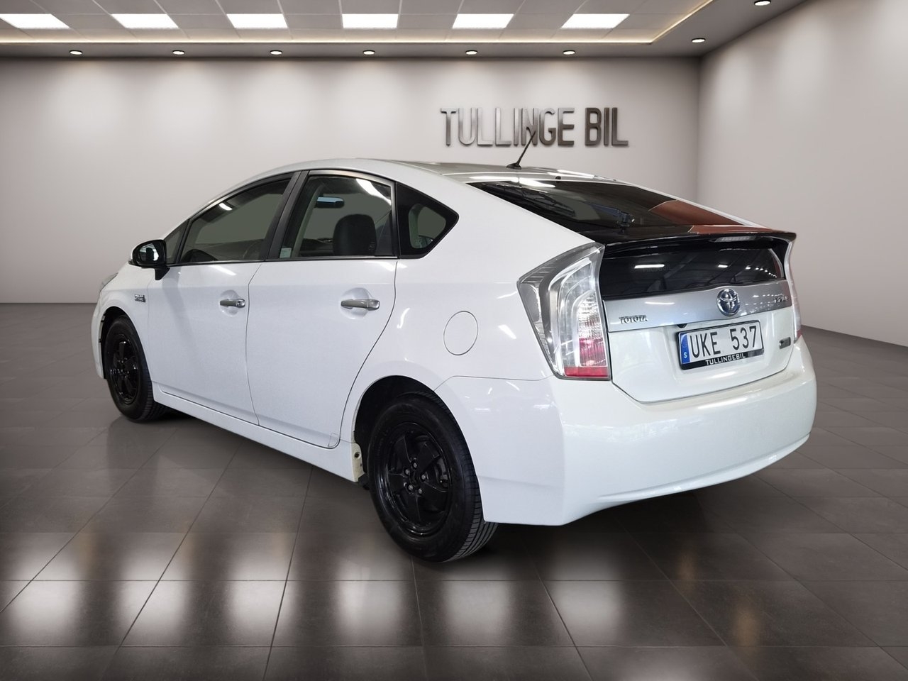 Toyota Prius Plug-in Hybrid 2013, photo 3/10