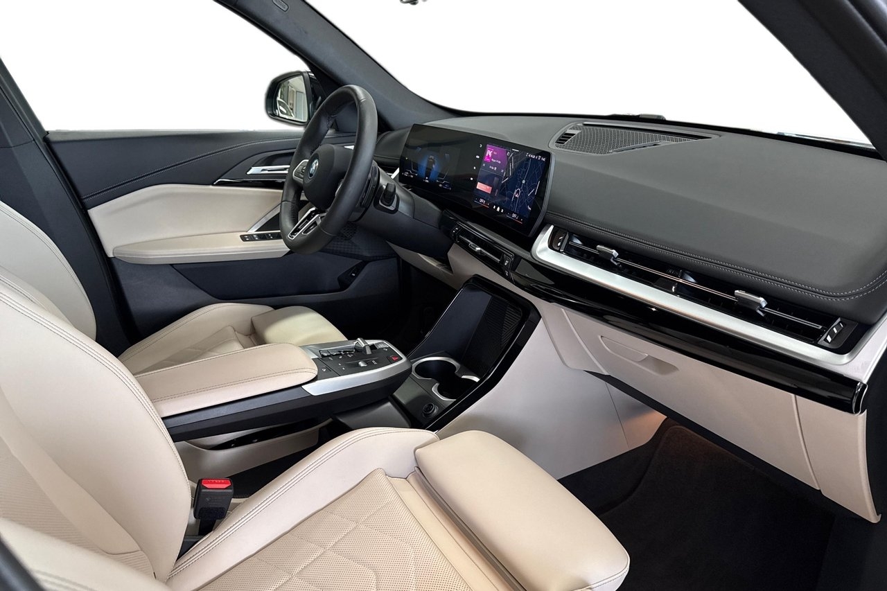 BMW X1 xDrive25e M-Sport 2025, bild 6/10