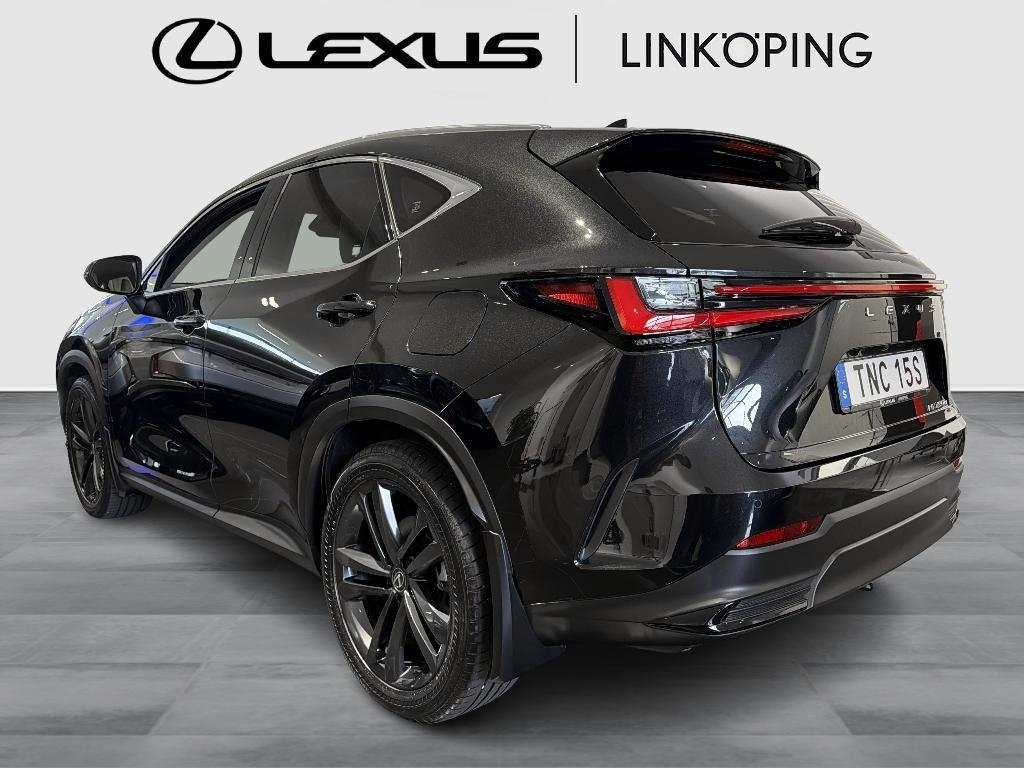 Lexus NX 2025, photo 2/10