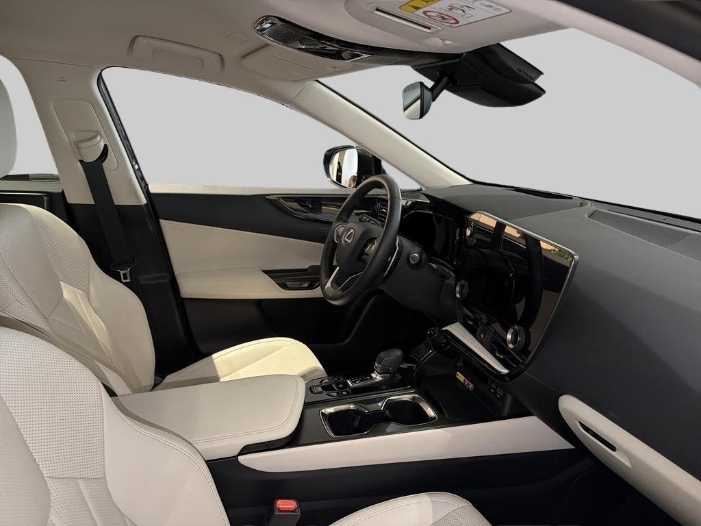 Lexus NX 2025, photo 6/10