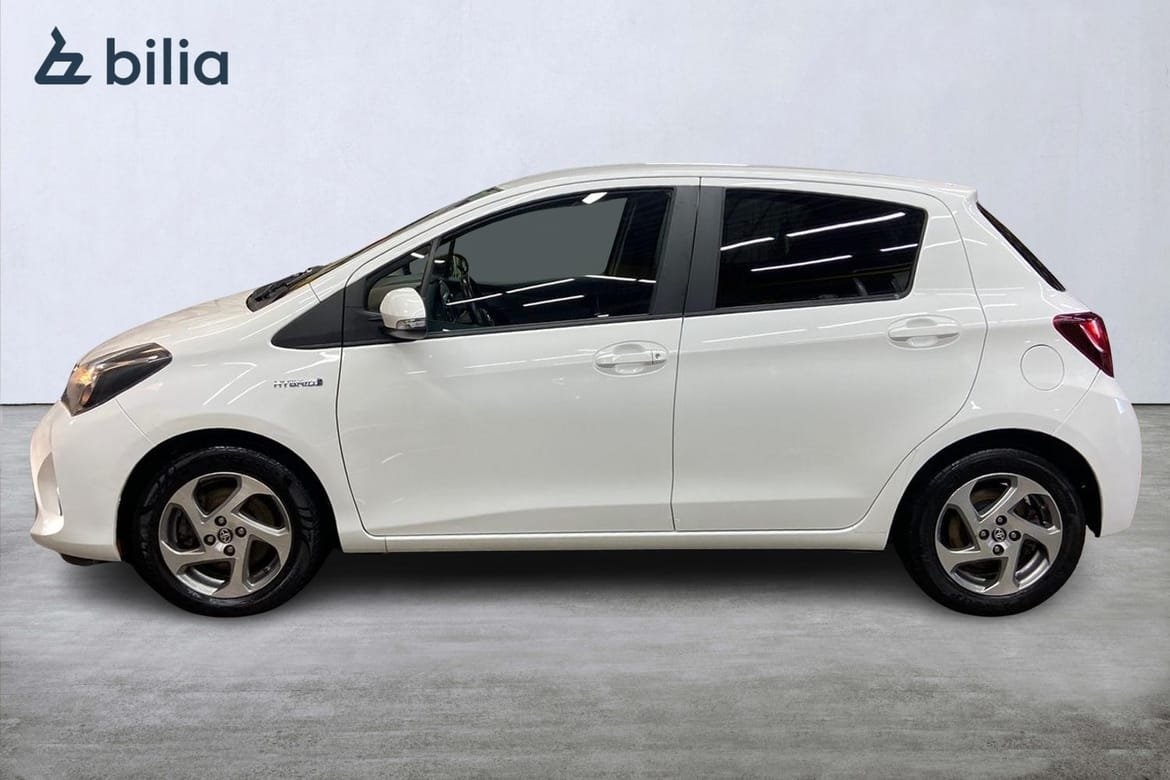 Toyota Yaris 2015, photo 3/10