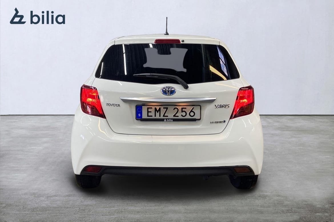 Toyota Yaris 2015, photo 5/10