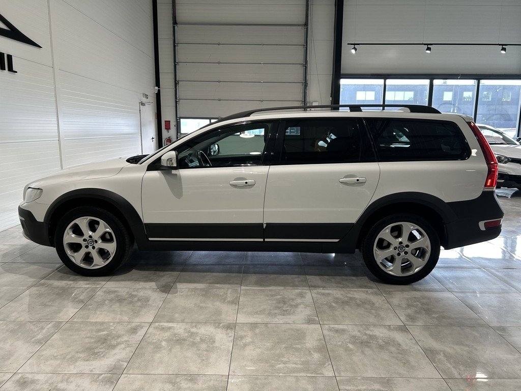 Volvo XC70 D4 AWD Classic 2016, photo 6/18