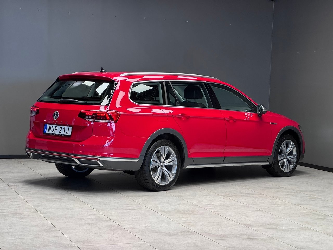 Volkswagen Passat 2020, bild 2/21