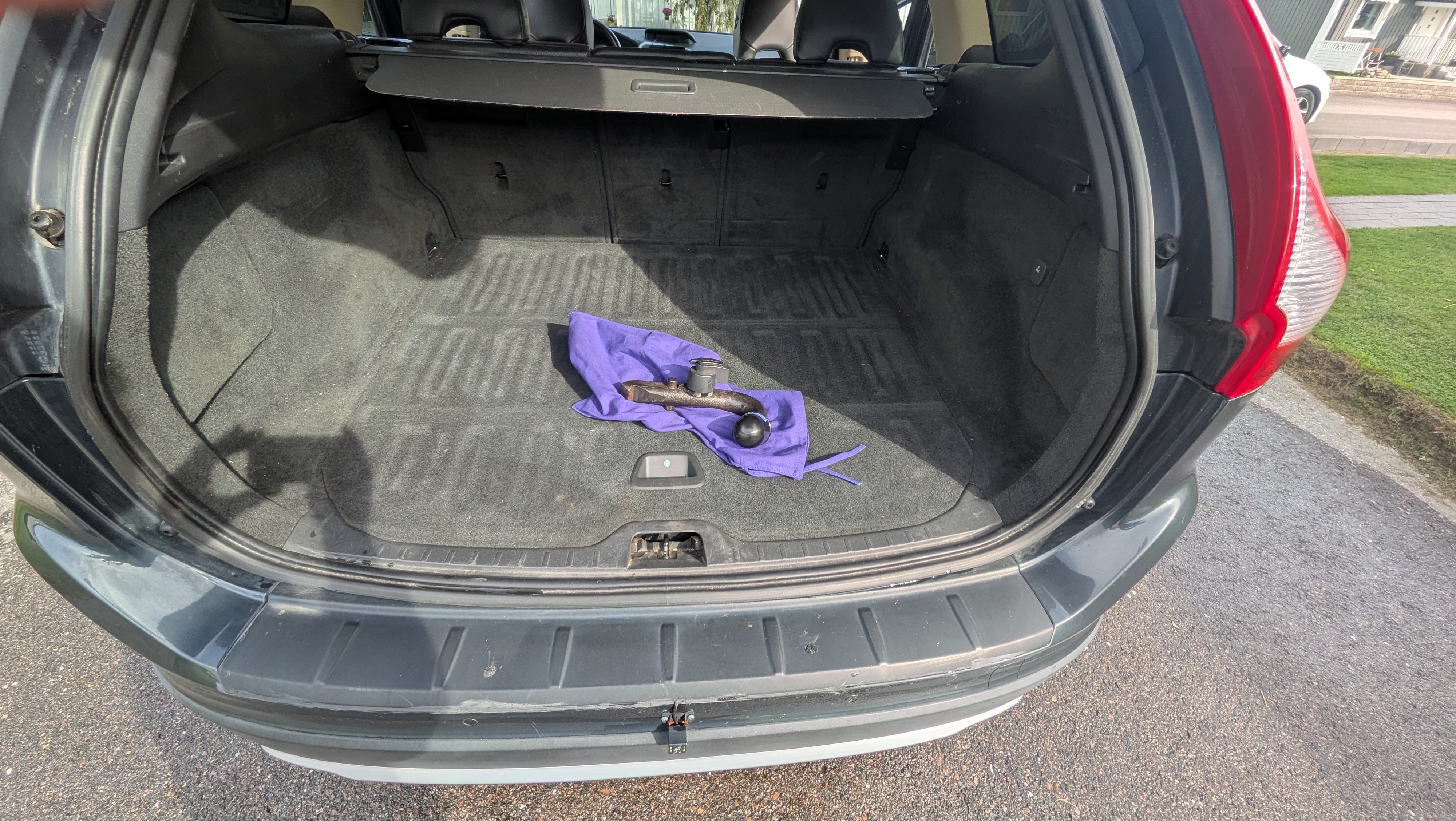 Volvo XC60 2.4D Manuell 2010, bild 3/10