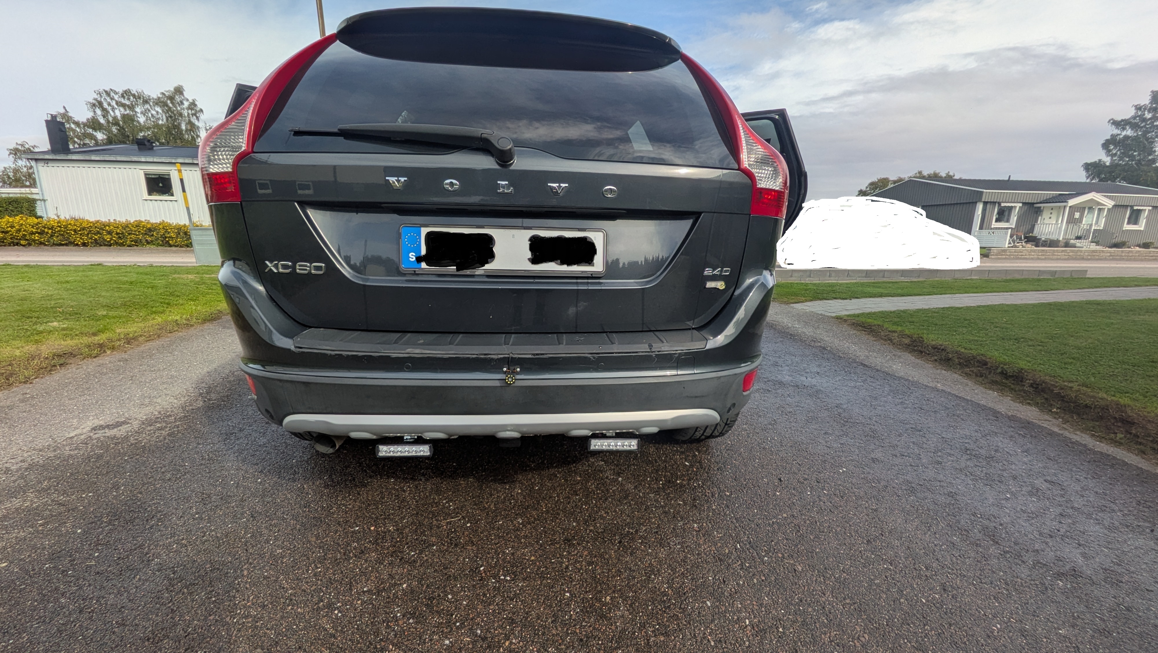 Volvo XC60 2.4D Manuell 2010, bild 2/10