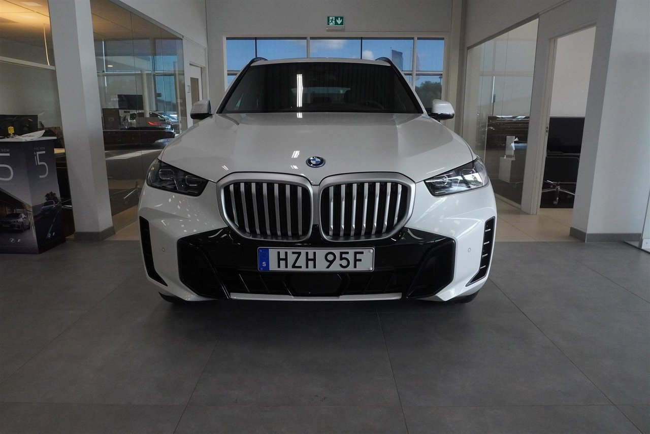 BMW X5 xDrive50e M Sport Innovation 2026, bild 3/10