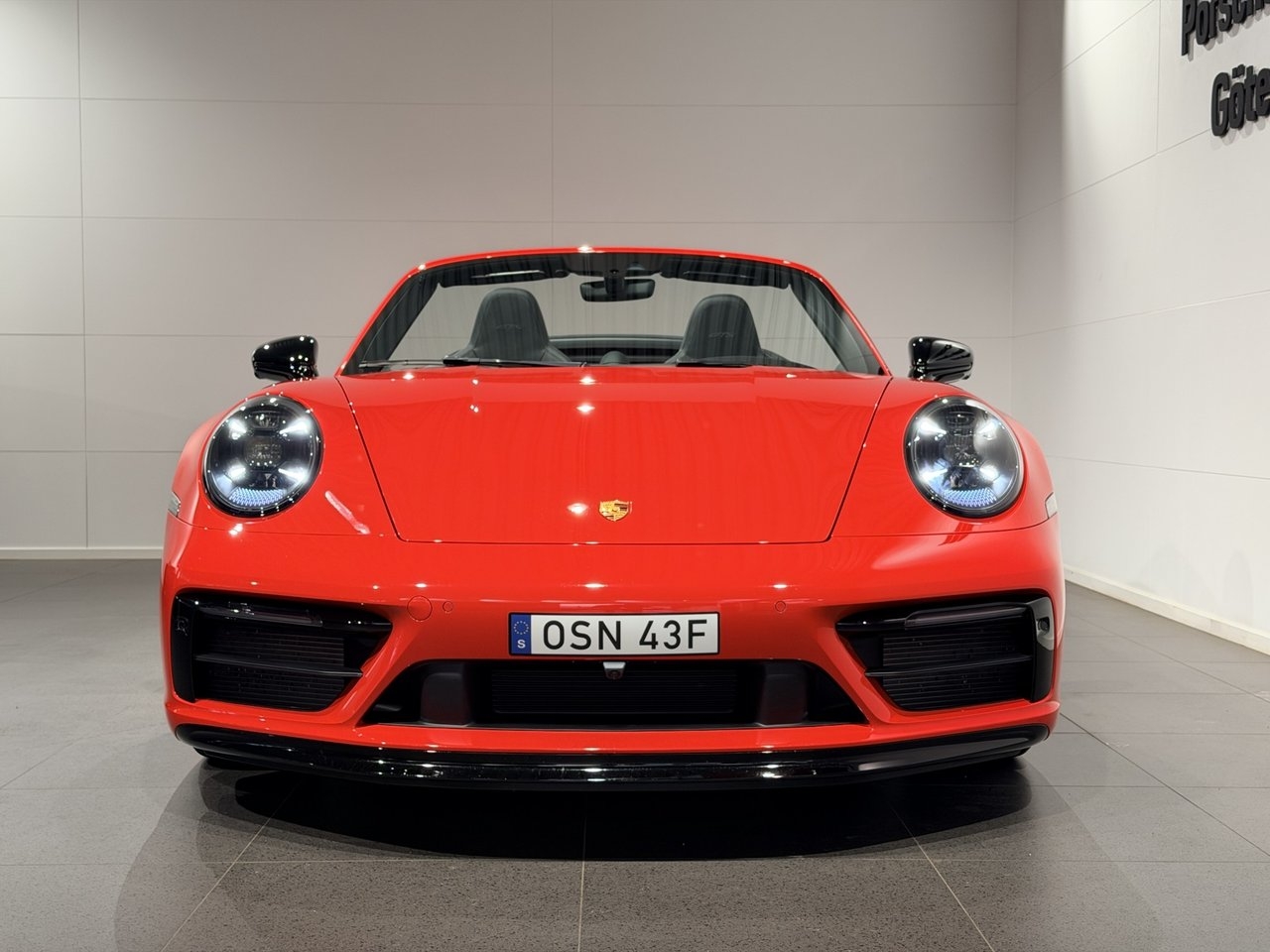 Porsche 911 Carrera 4 GTS Cabriolet 2023, bild 3/10