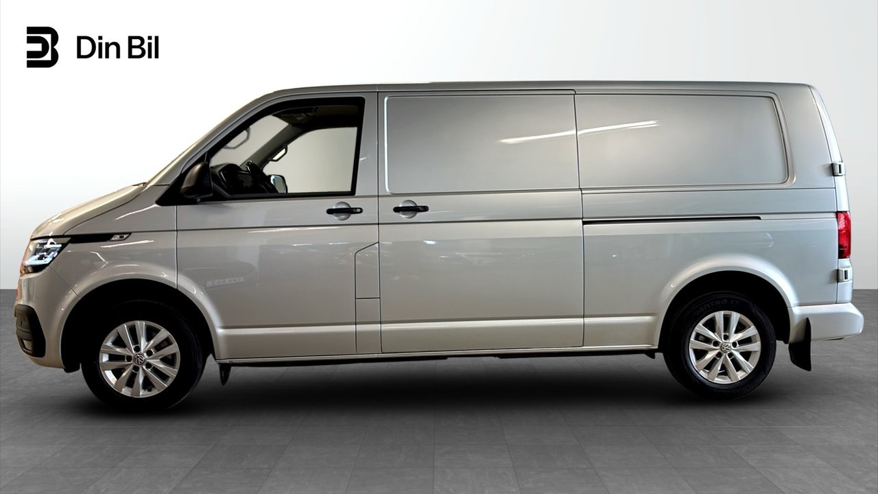 Volkswagen Transporter 2023, kuva 2/12