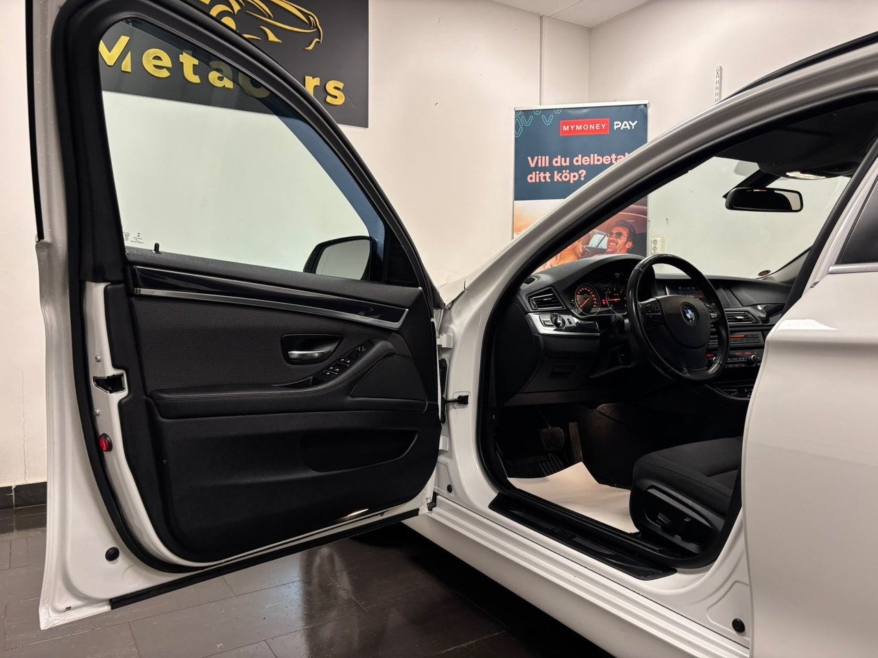 BMW 520 d Touring Steptronic 2016, kuva 7/10