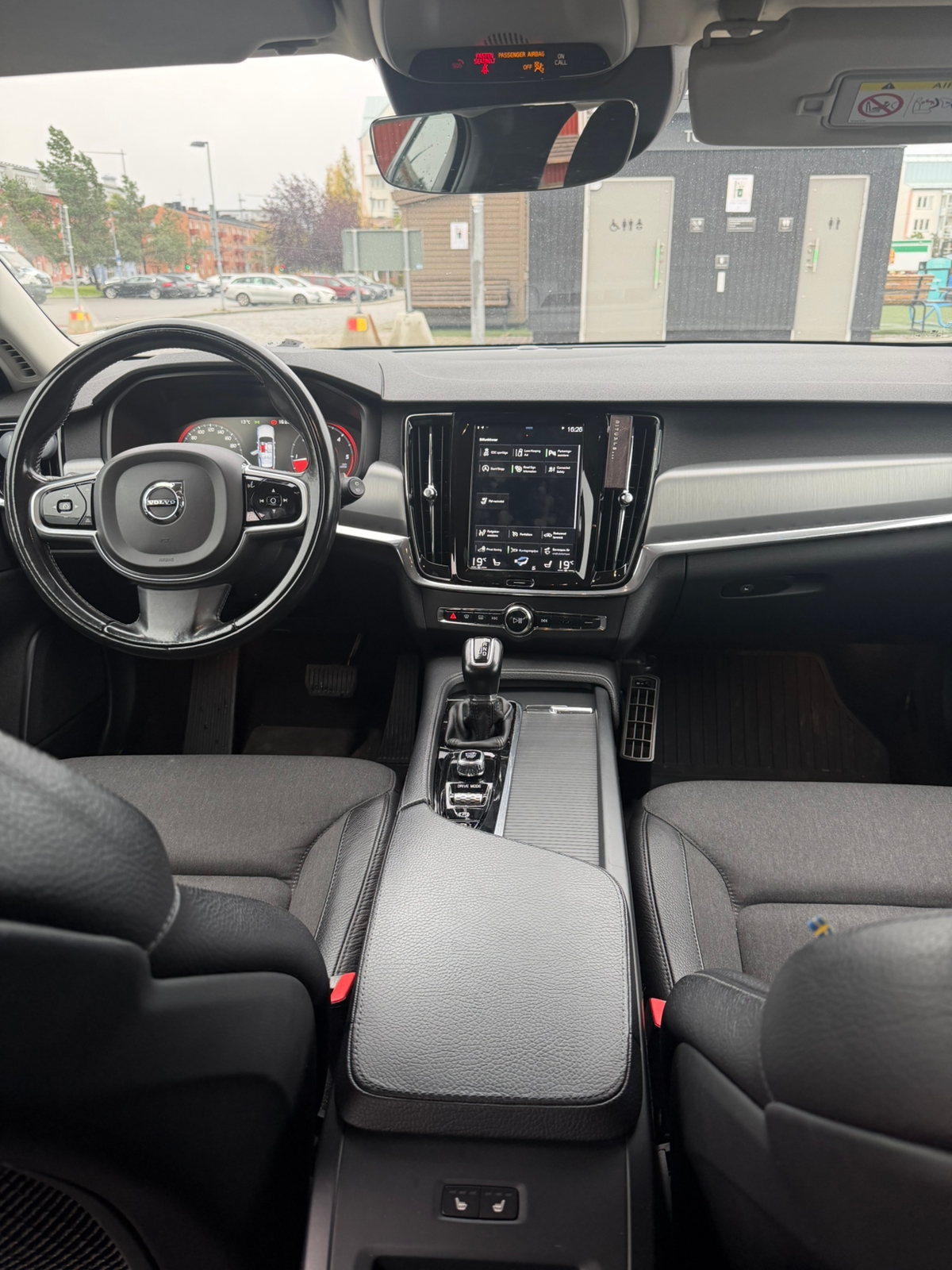 Volvo V90 D3 AWD Geartronic 2018, bild 6/7