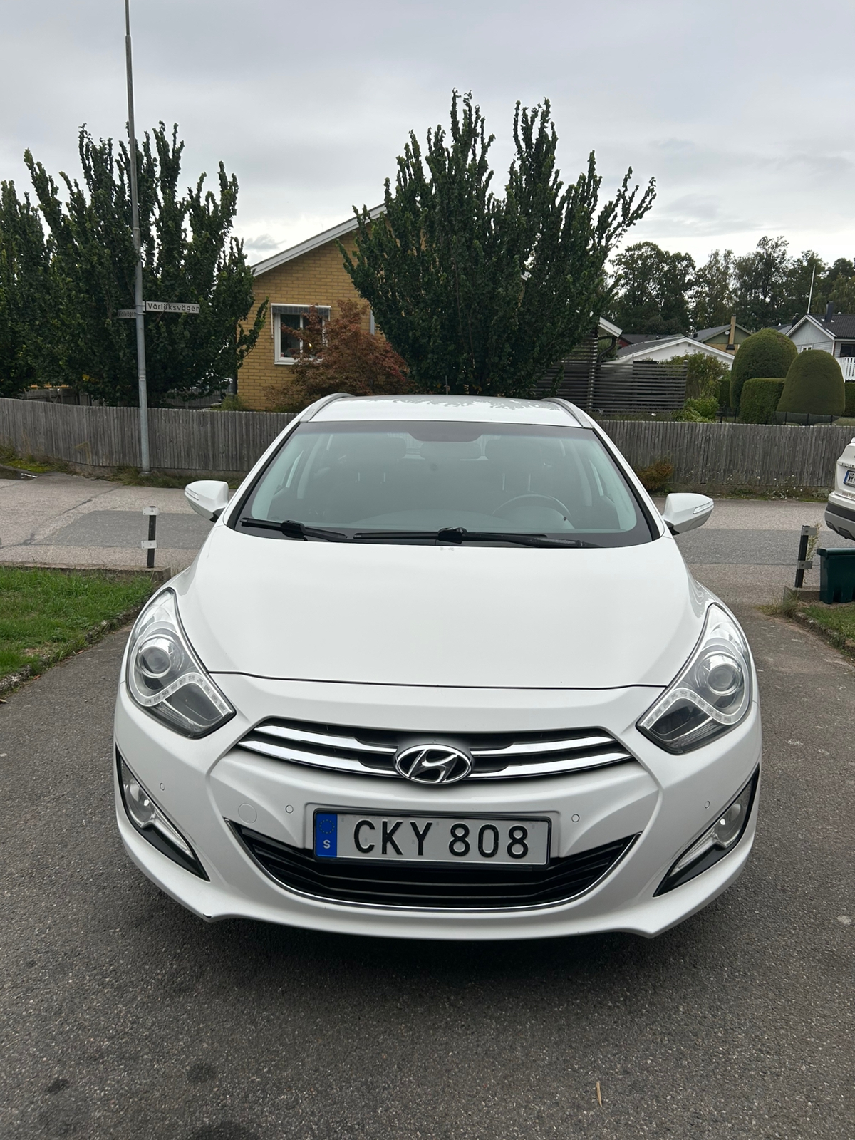 Hyundai i40 cw 1.7 CRDi Manuell 2014, bild 5/6