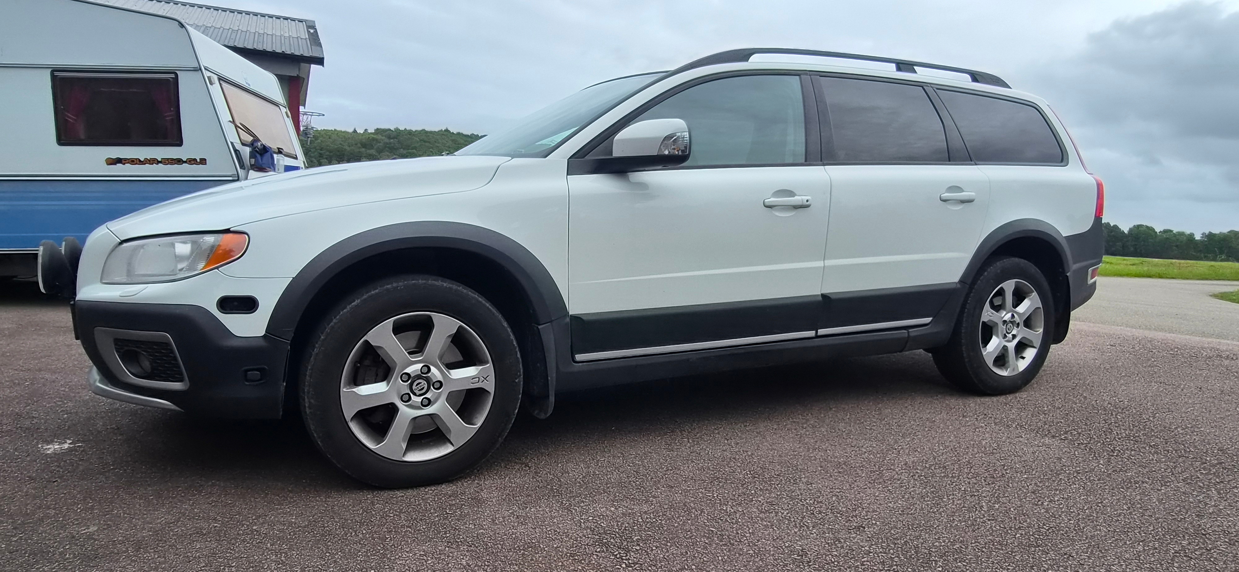Volvo XC70 D5 AWD Geartronic 2011, bild 2/8