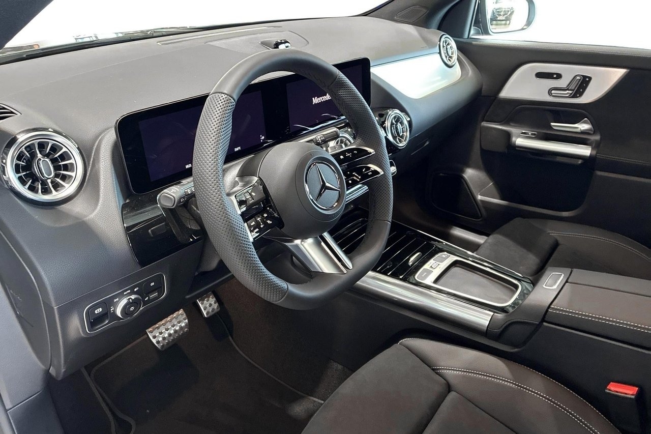 Mercedes-Benz GLA 250 e 2027, bild 7/10