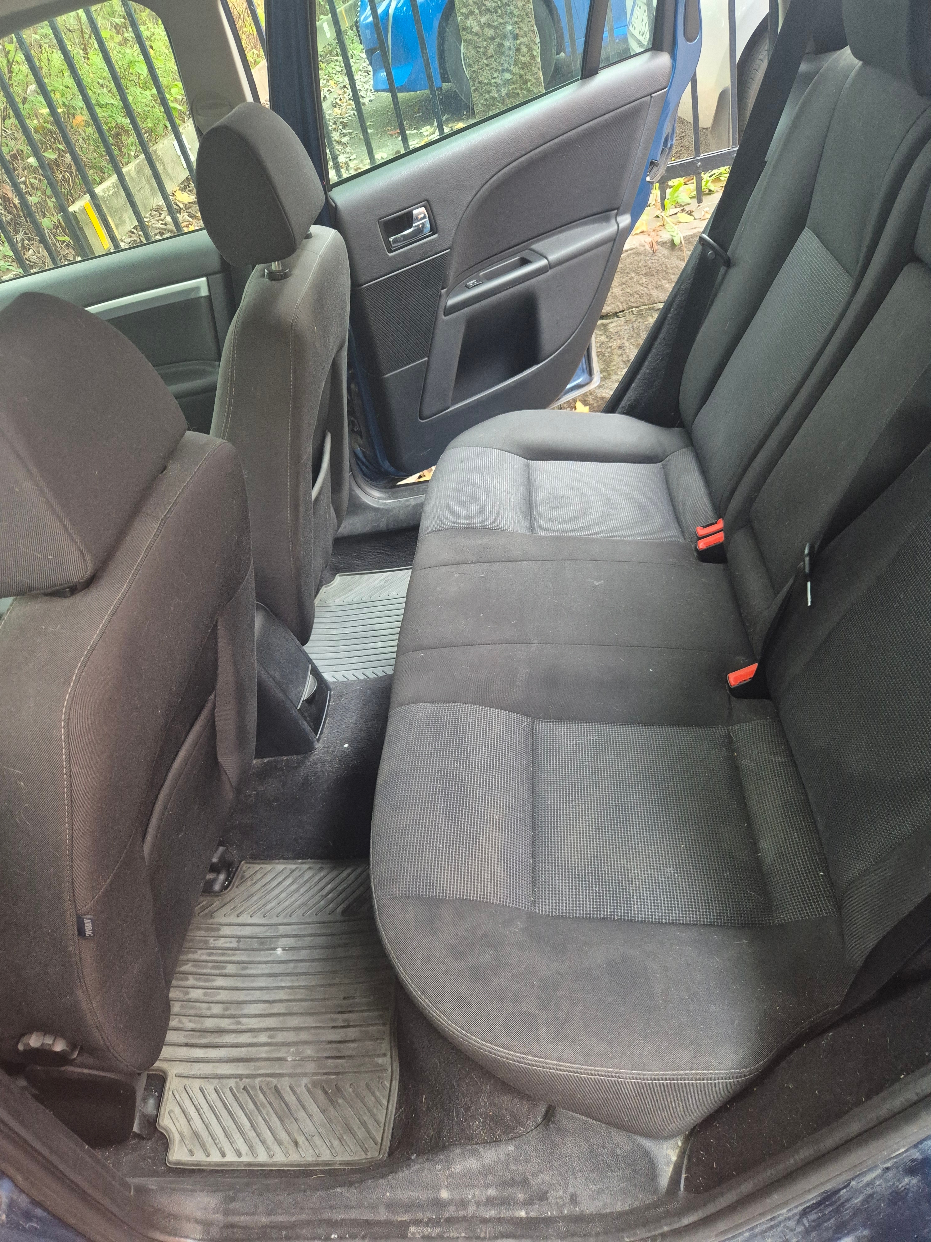 Ford Mondeo Kombi 2.0 Manuell (KAMKEDJA) 2007, bild 5/7