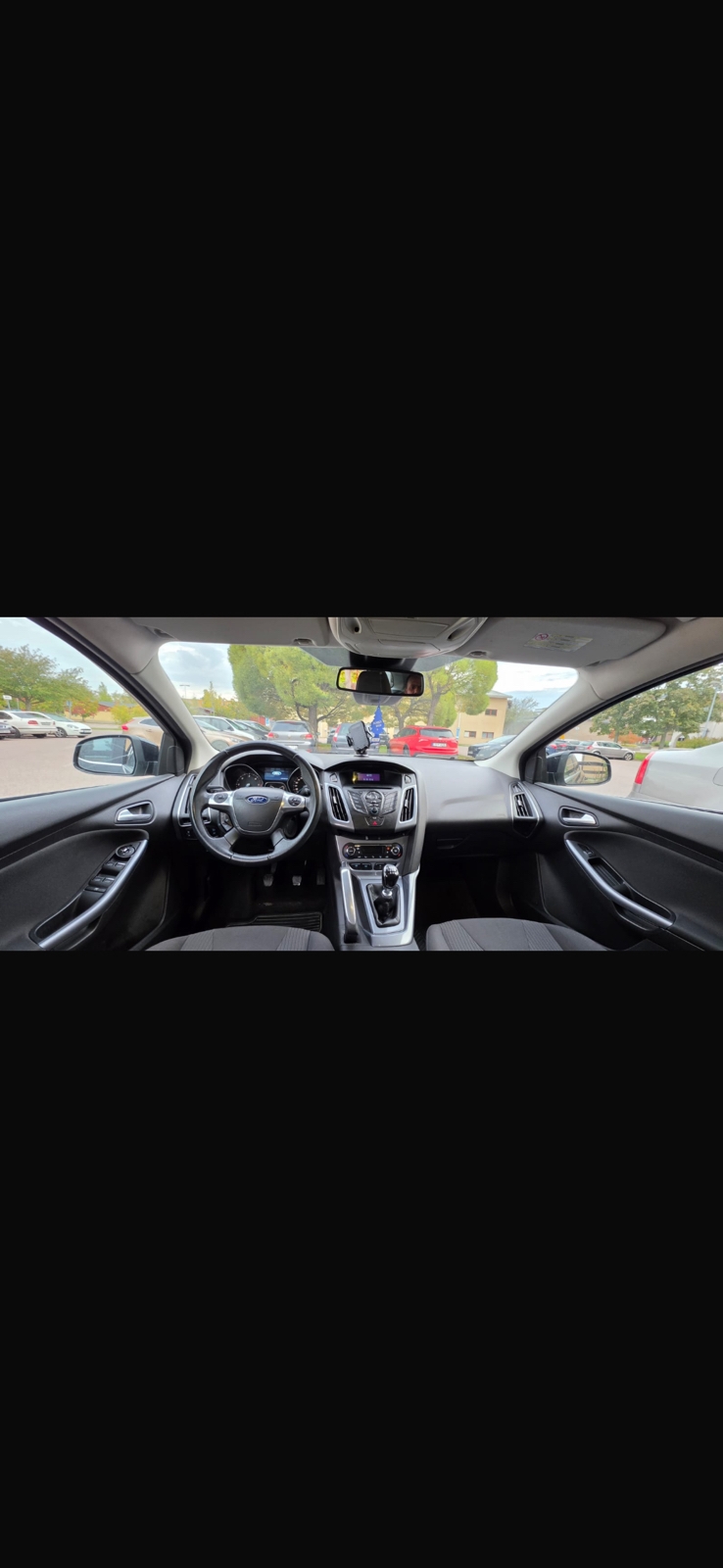 Ford Focus Kombi 1.6 TDCi Manuell 2011, bild 7/9