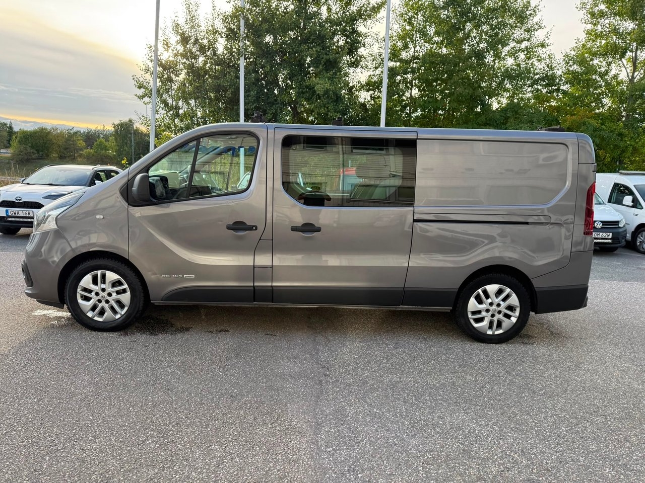Renault Trafic 2017, bild 4/10